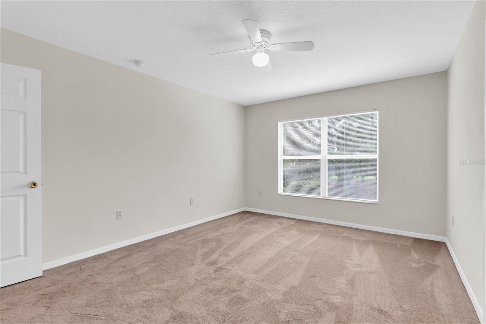 Image 9 of 28 For 11615 Mango Ridge Boulevard 39