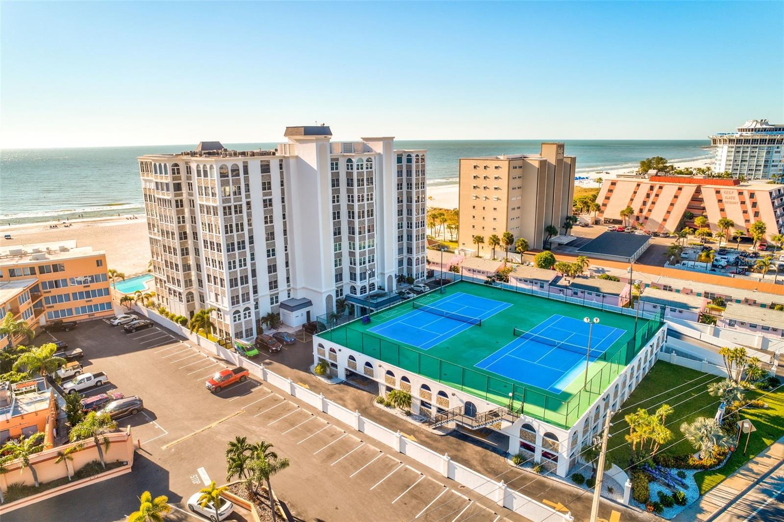 Image 2 of 34 For 4950 Gulf Boulevard 1006