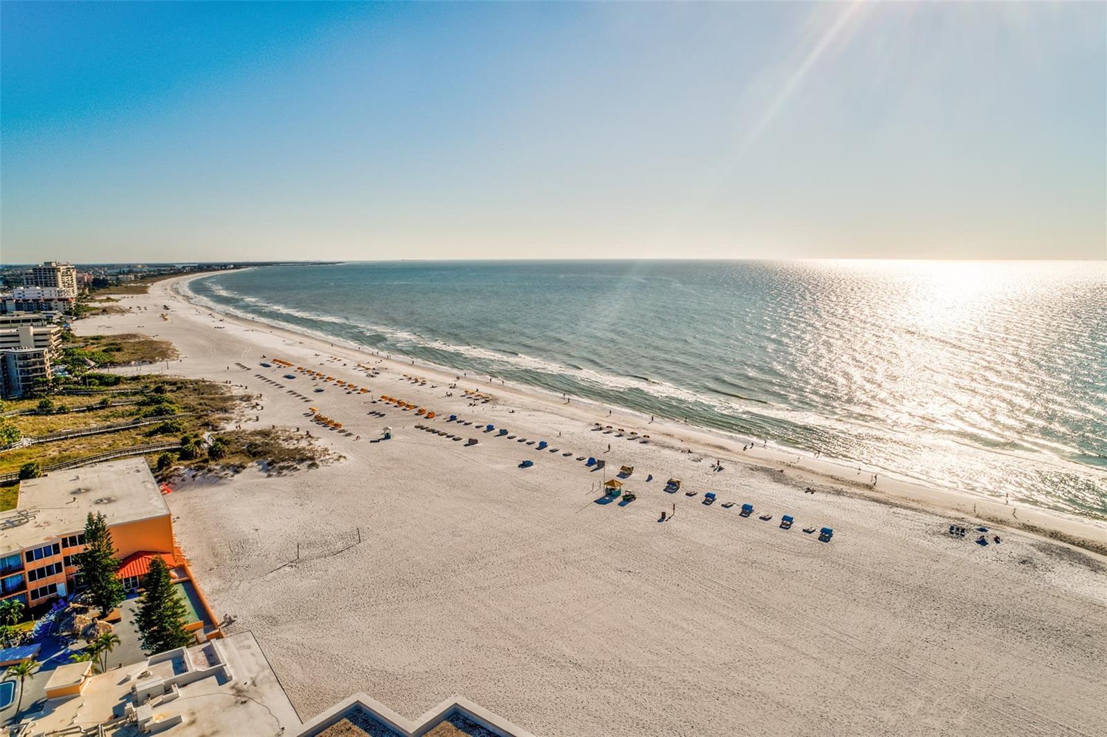 Image 4 of 34 For 4950 Gulf Boulevard 1006