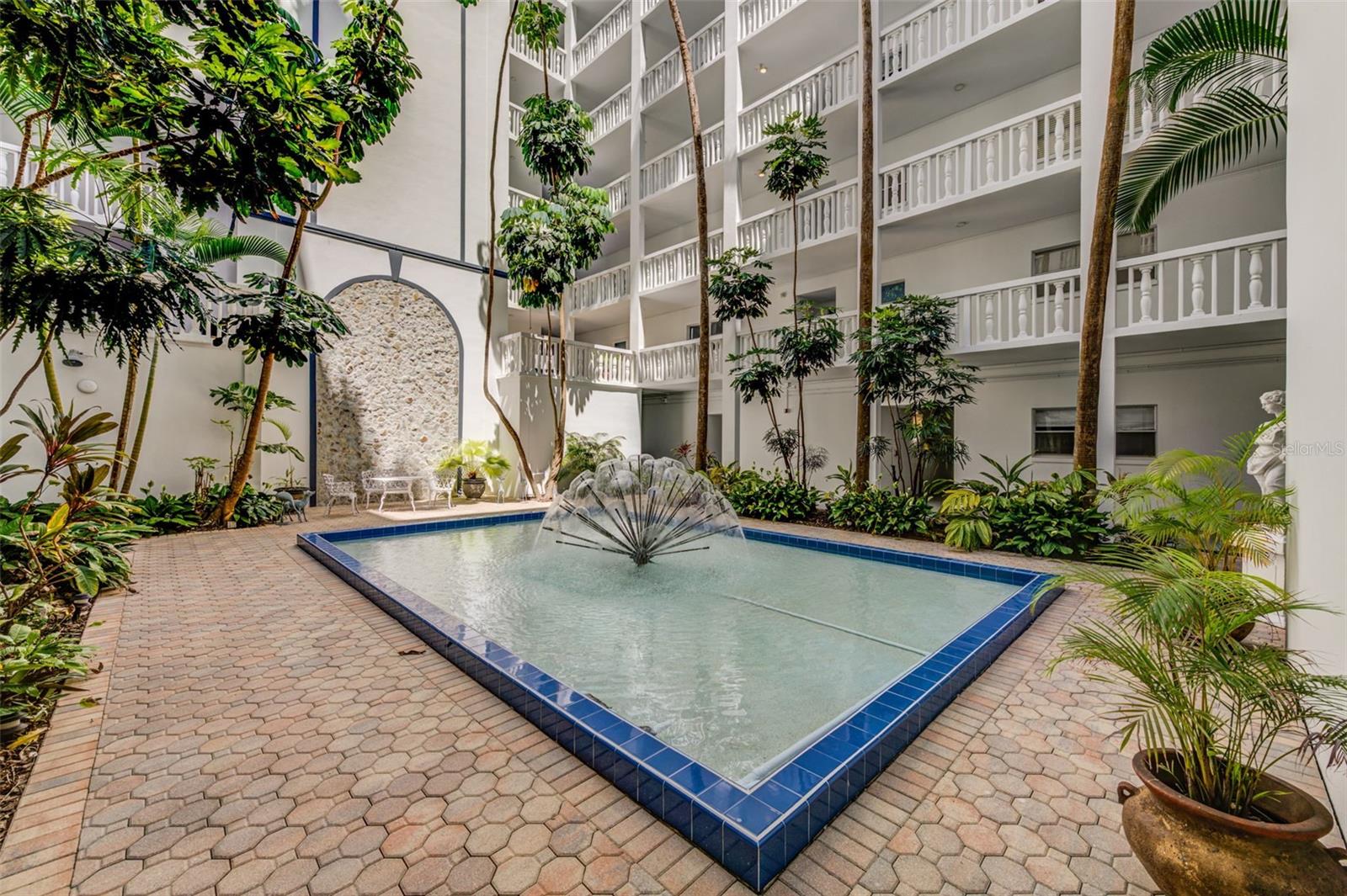 Image 6 of 34 For 4950 Gulf Boulevard 1006
