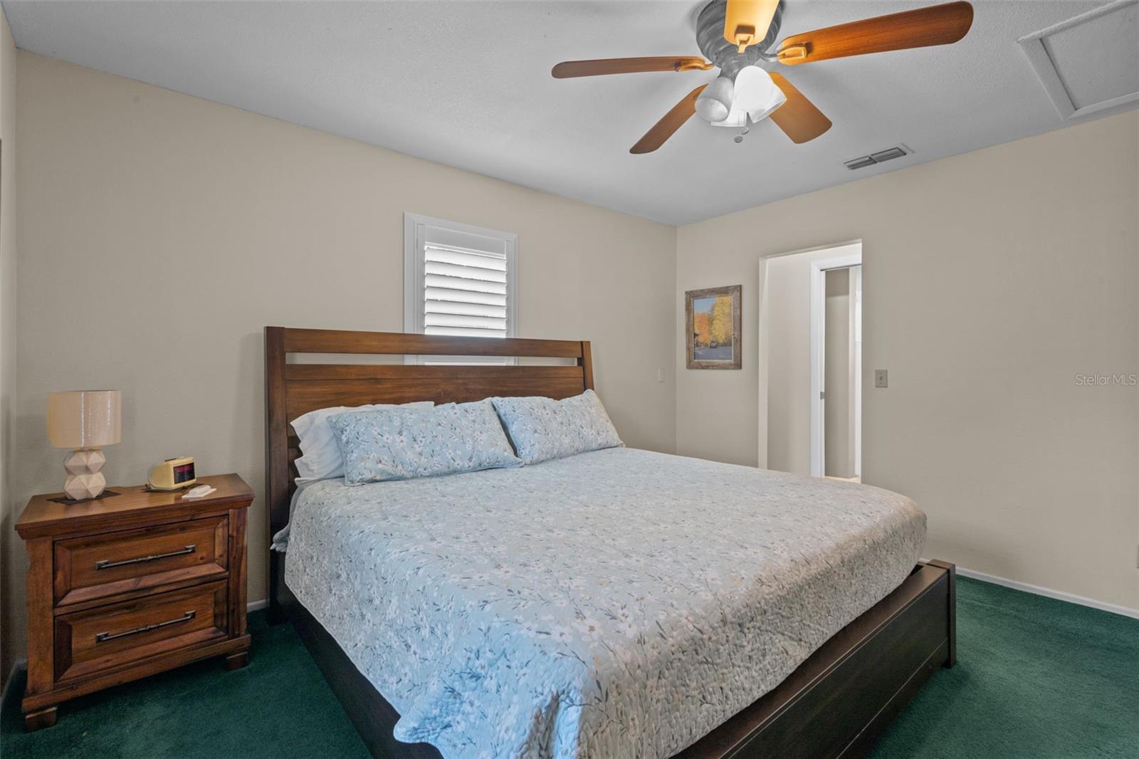 Image 12 of 45 For 3205 Coventry N