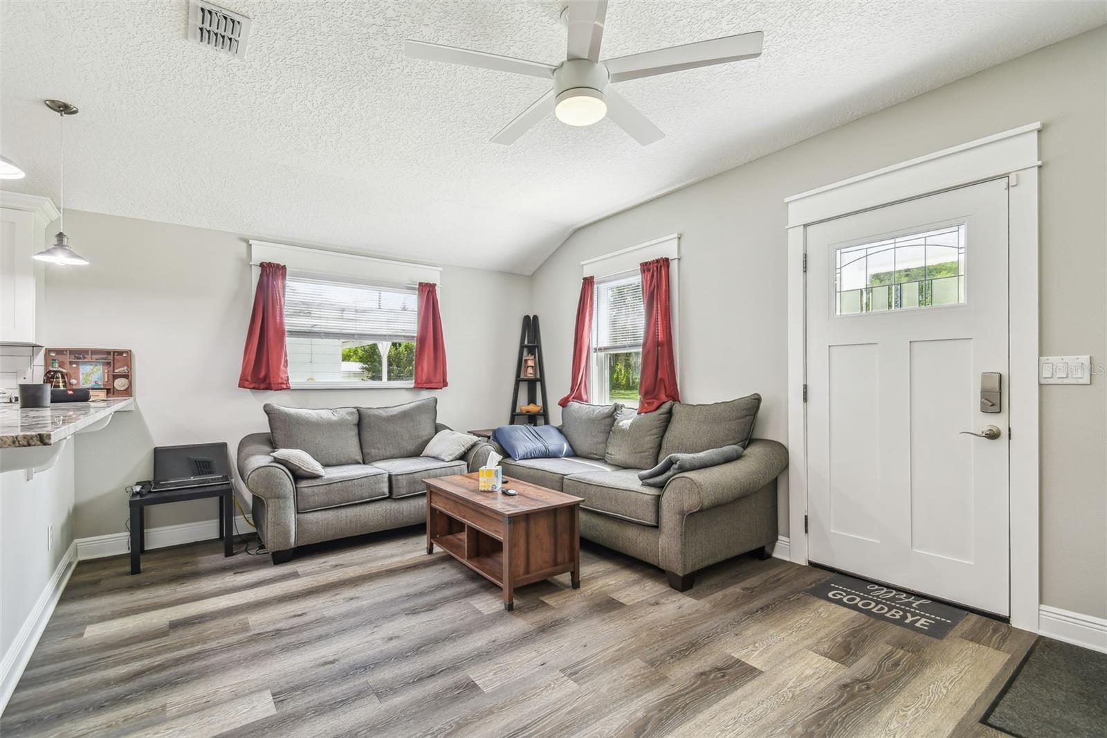 Image 15 of 72 For 4802 18th Street