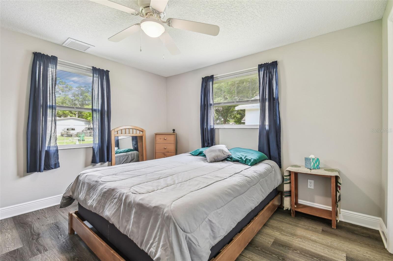 Image 23 of 72 For 4802 18th Street