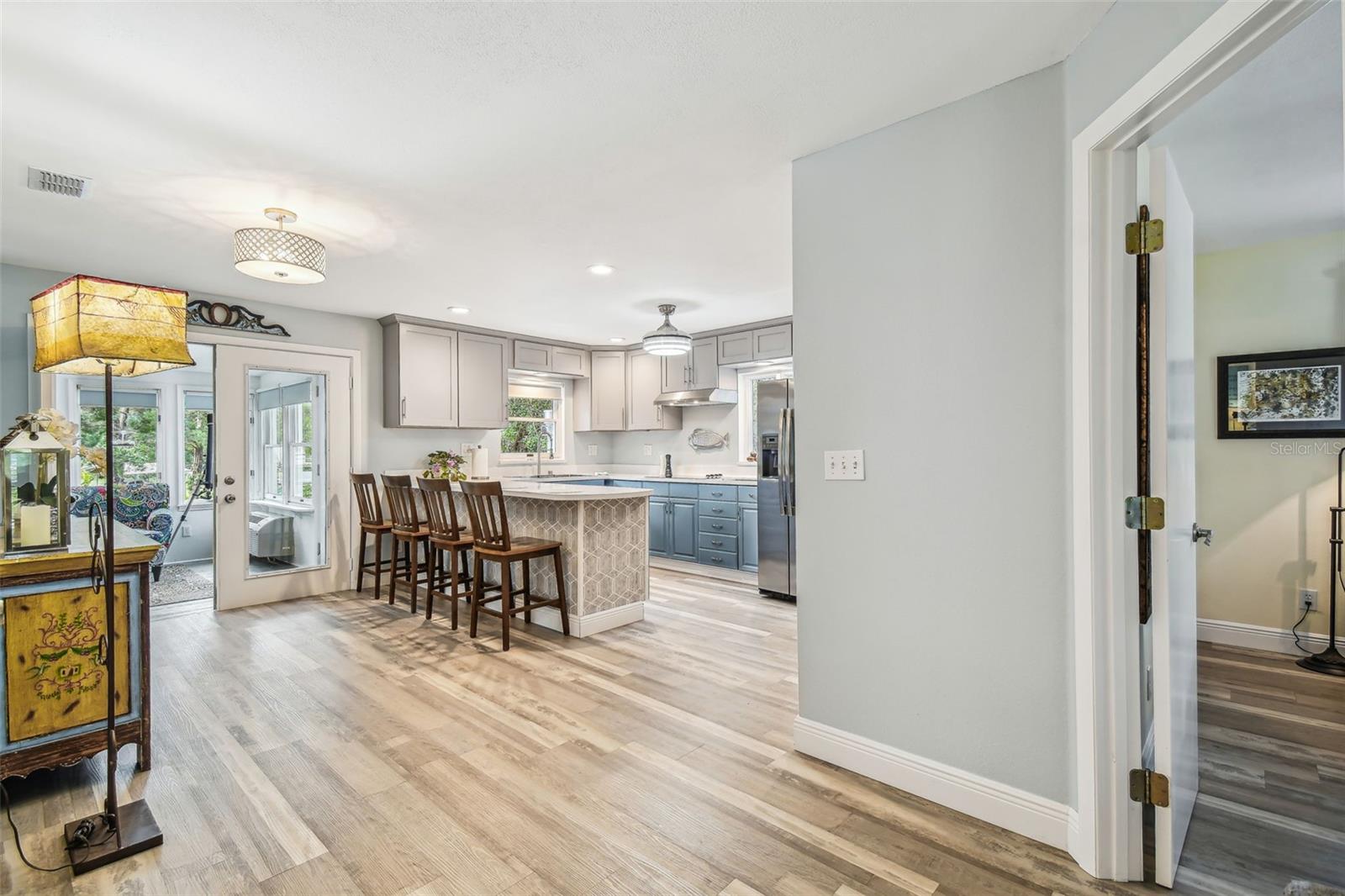 Image 11 of 96 For 7300 Mackerel Lane