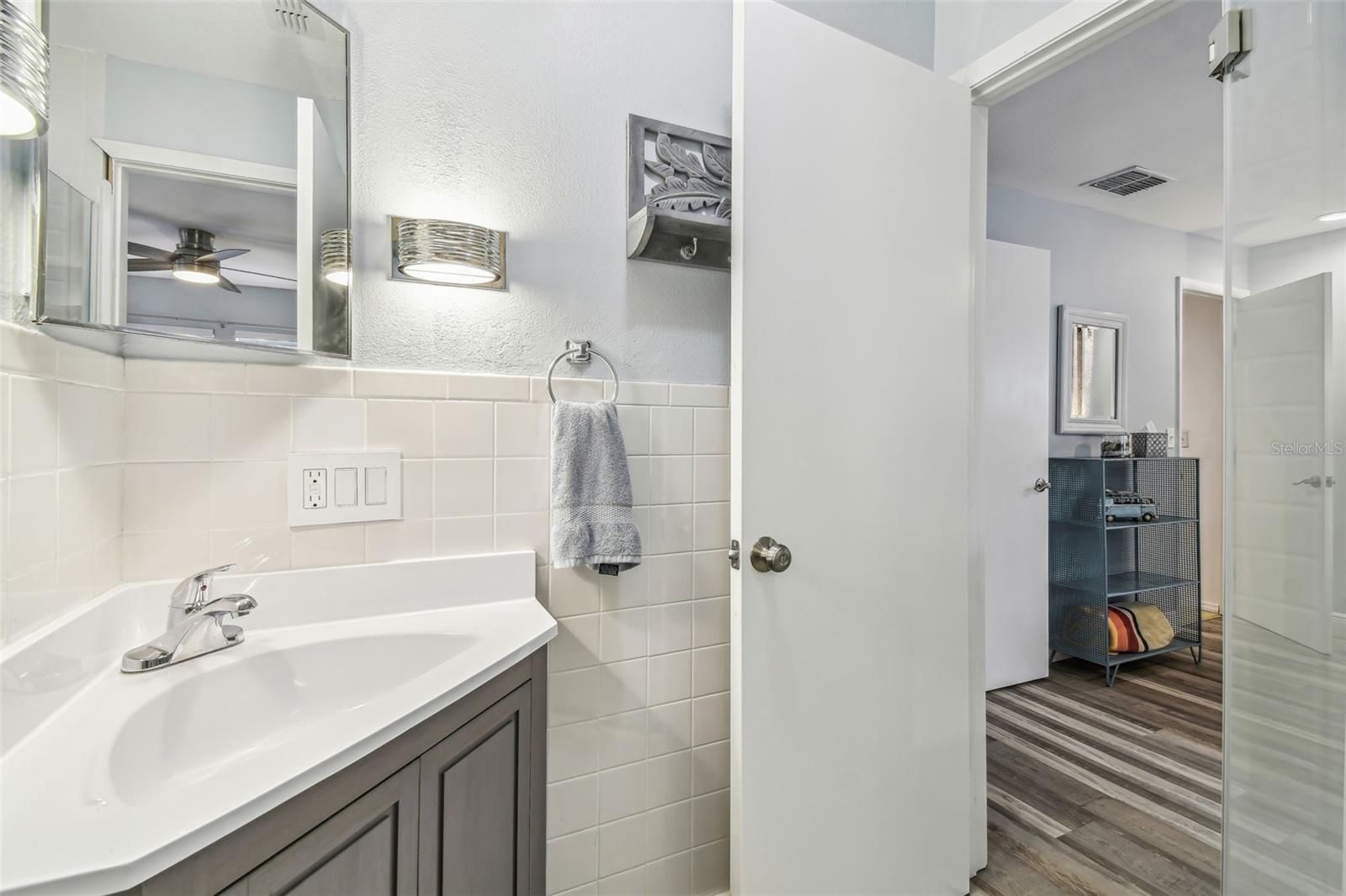 Image 42 of 96 For 7300 Mackerel Lane