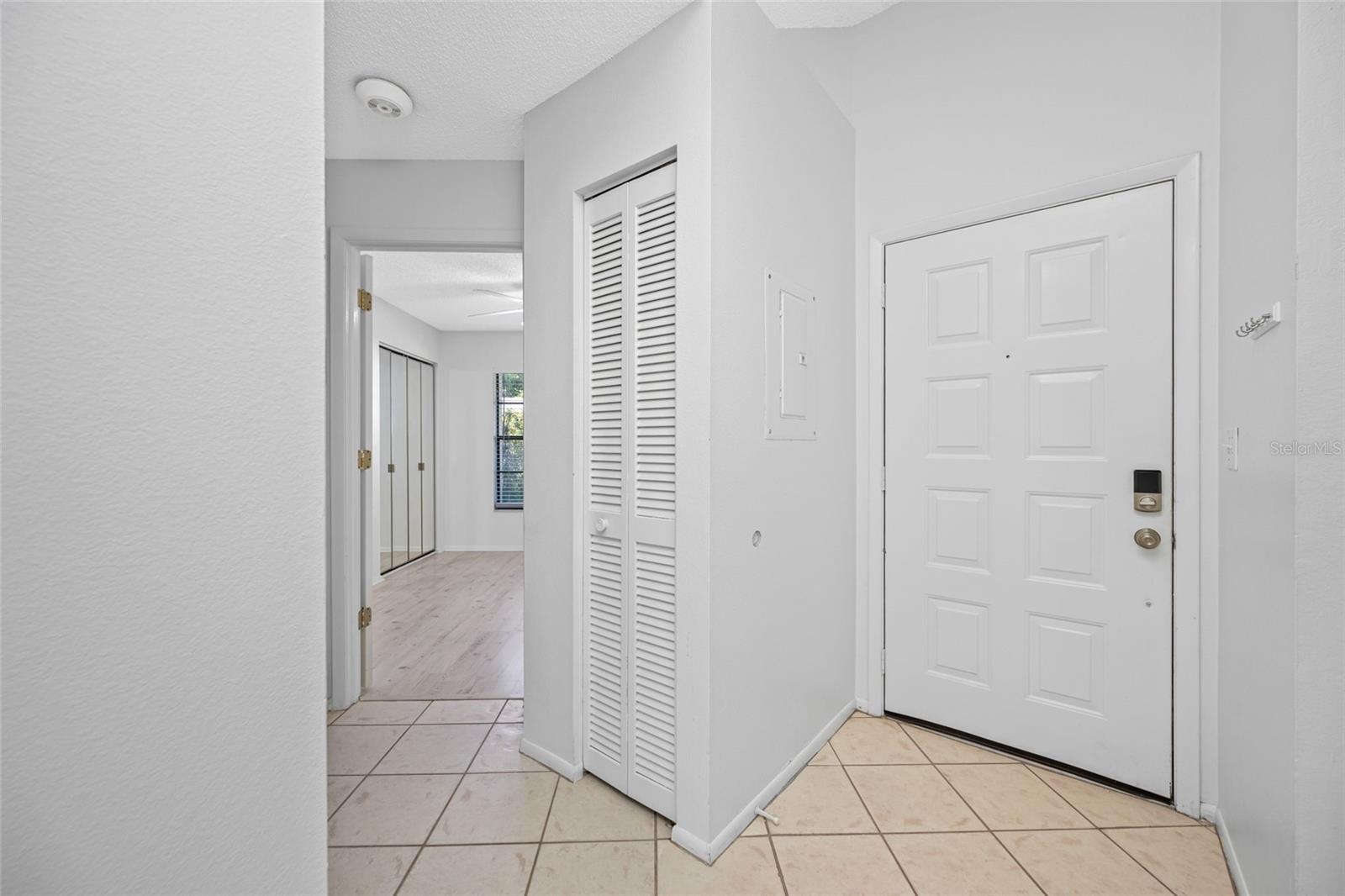 Image 3 of 31 For 3447 Killdeer Pl