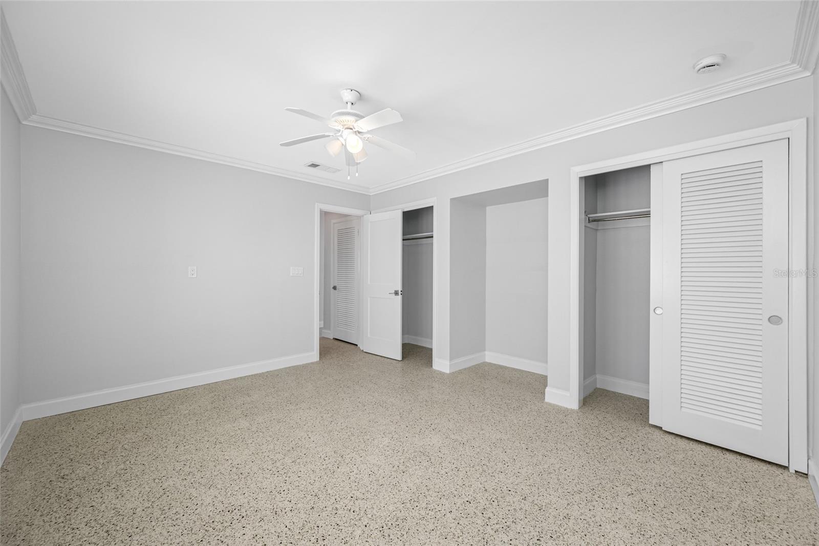 Image 20 of 27 For 16009 6th Street E