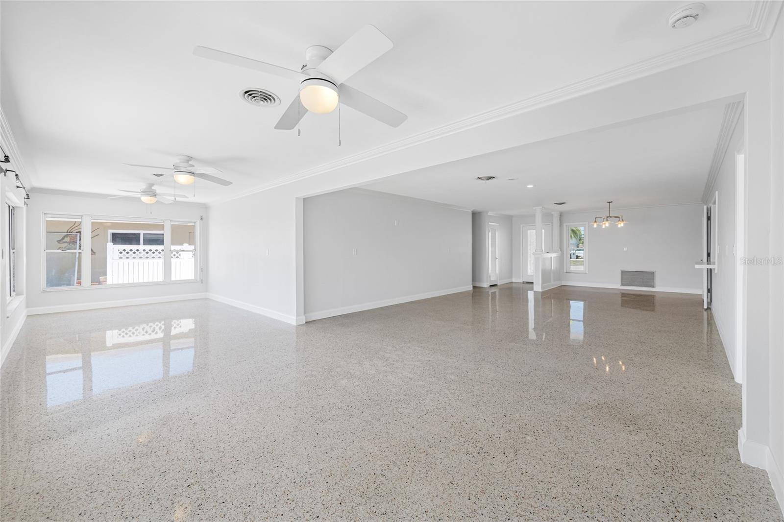 Image 8 of 27 For 16009 6th Street E