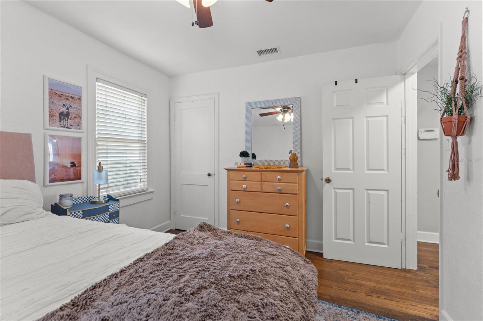 Image 12 of 40 For 1302 Flora Street