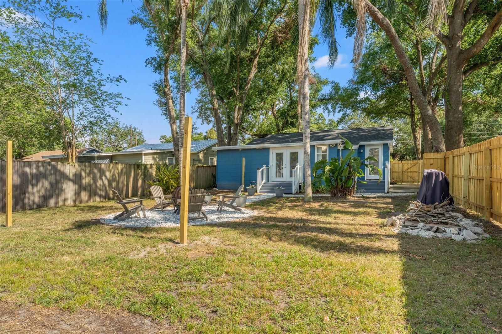 Image 32 of 40 For 1302 Flora Street