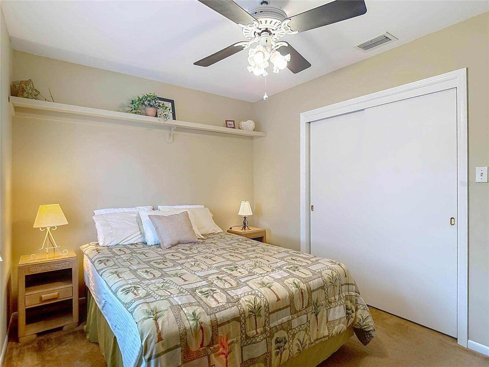 Listing photo id 34 for 10930 Marjory Avenue