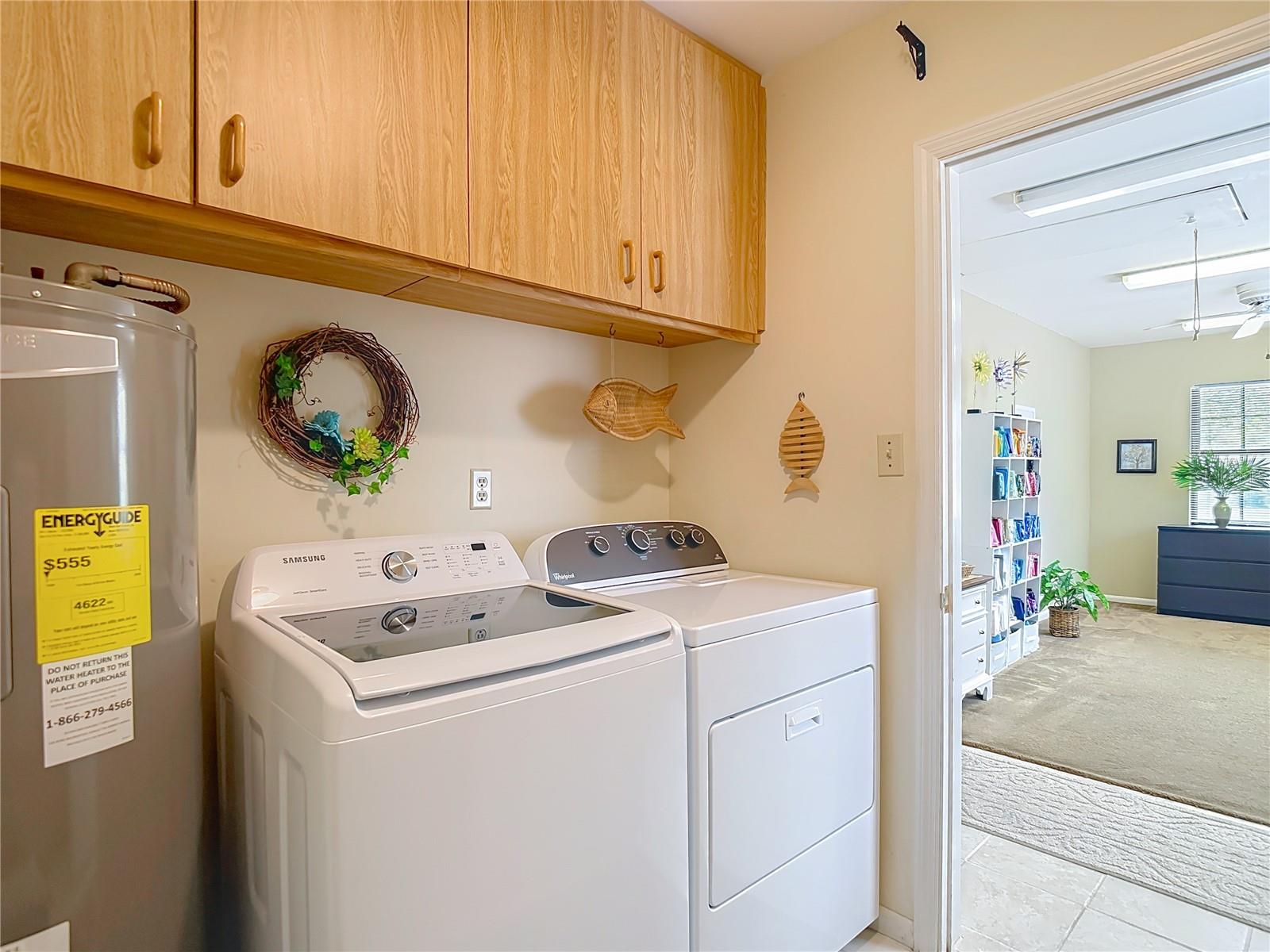 Listing photo id 40 for 10930 Marjory Avenue