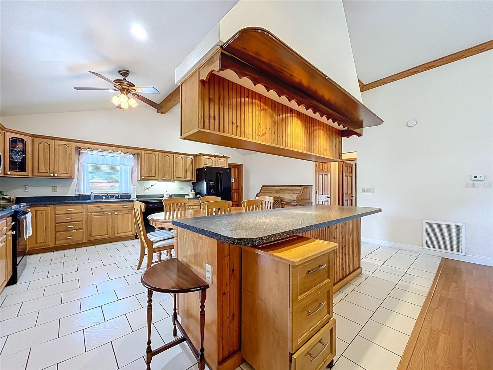 Image 42 of 82 For 13341 Hexam Road