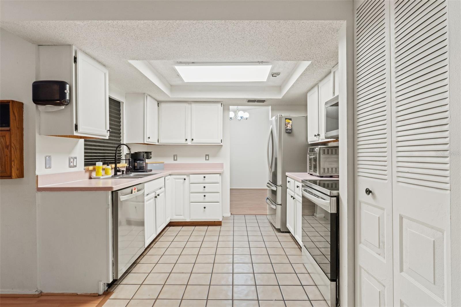 Image 11 of 31 For 8010 Chickasaw Lane