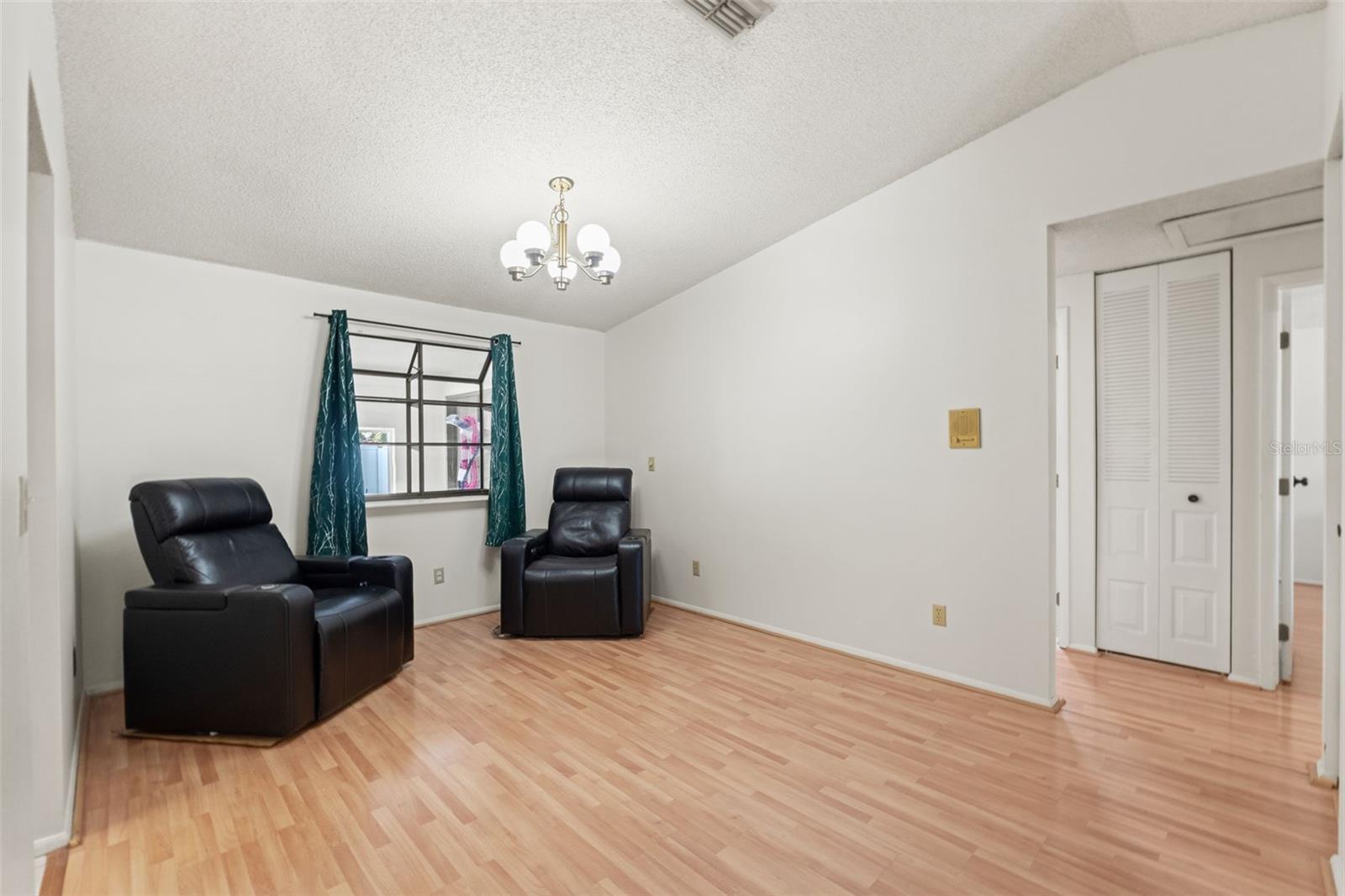Image 8 of 31 For 8010 Chickasaw Lane
