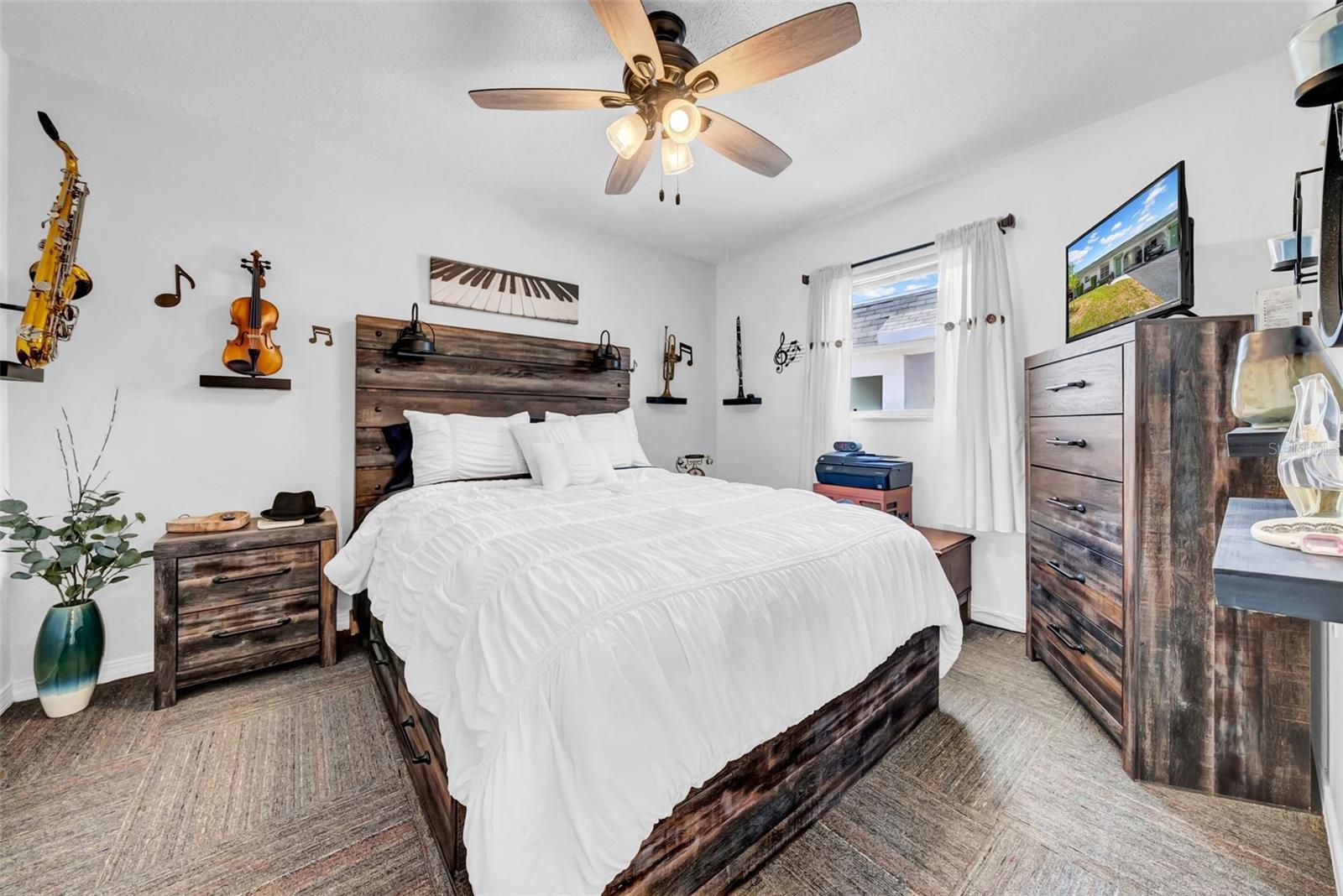 Image 12 of 26 For 7850 40th Avenue N 7850
