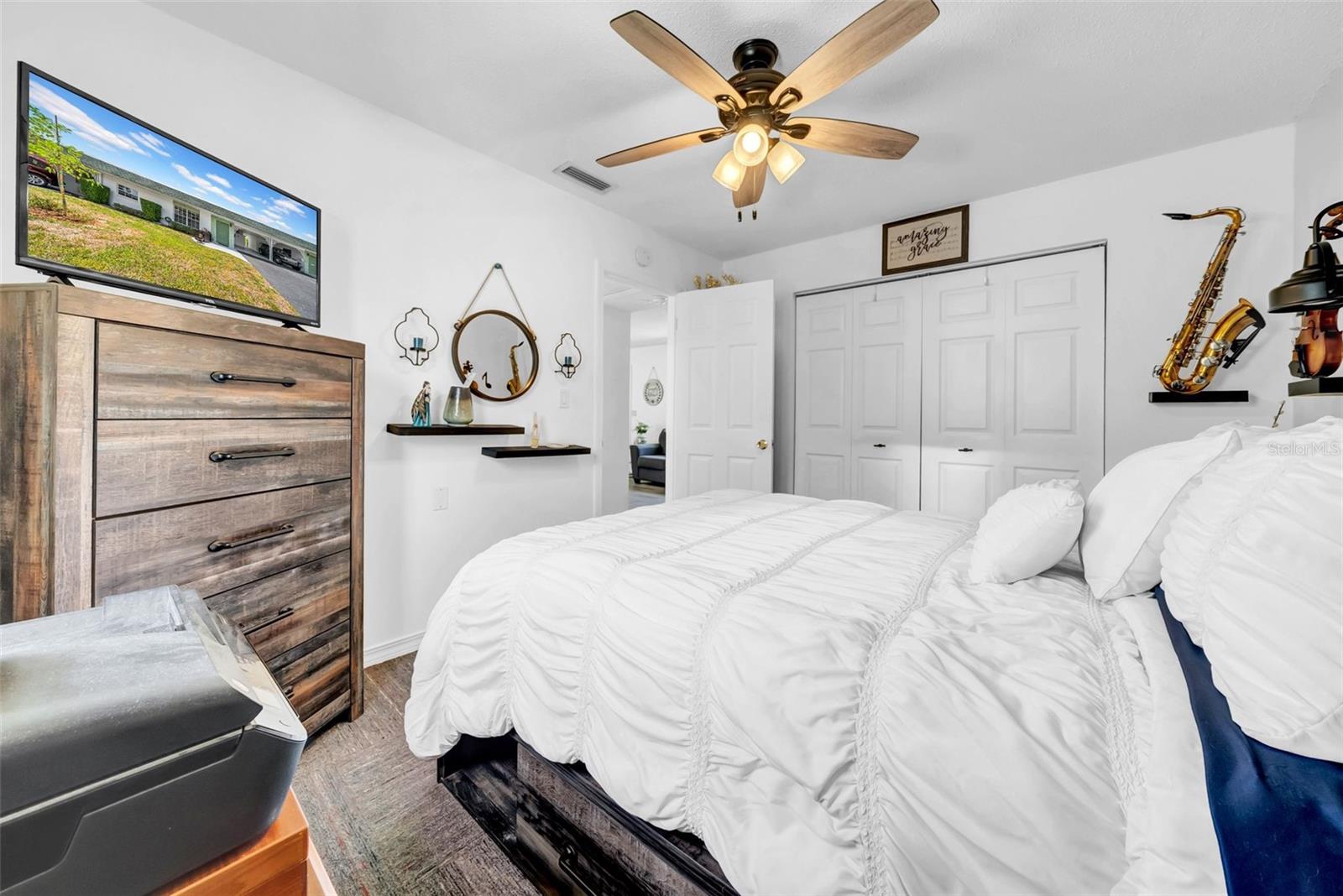 Image 14 of 26 For 7850 40th Avenue N 7850