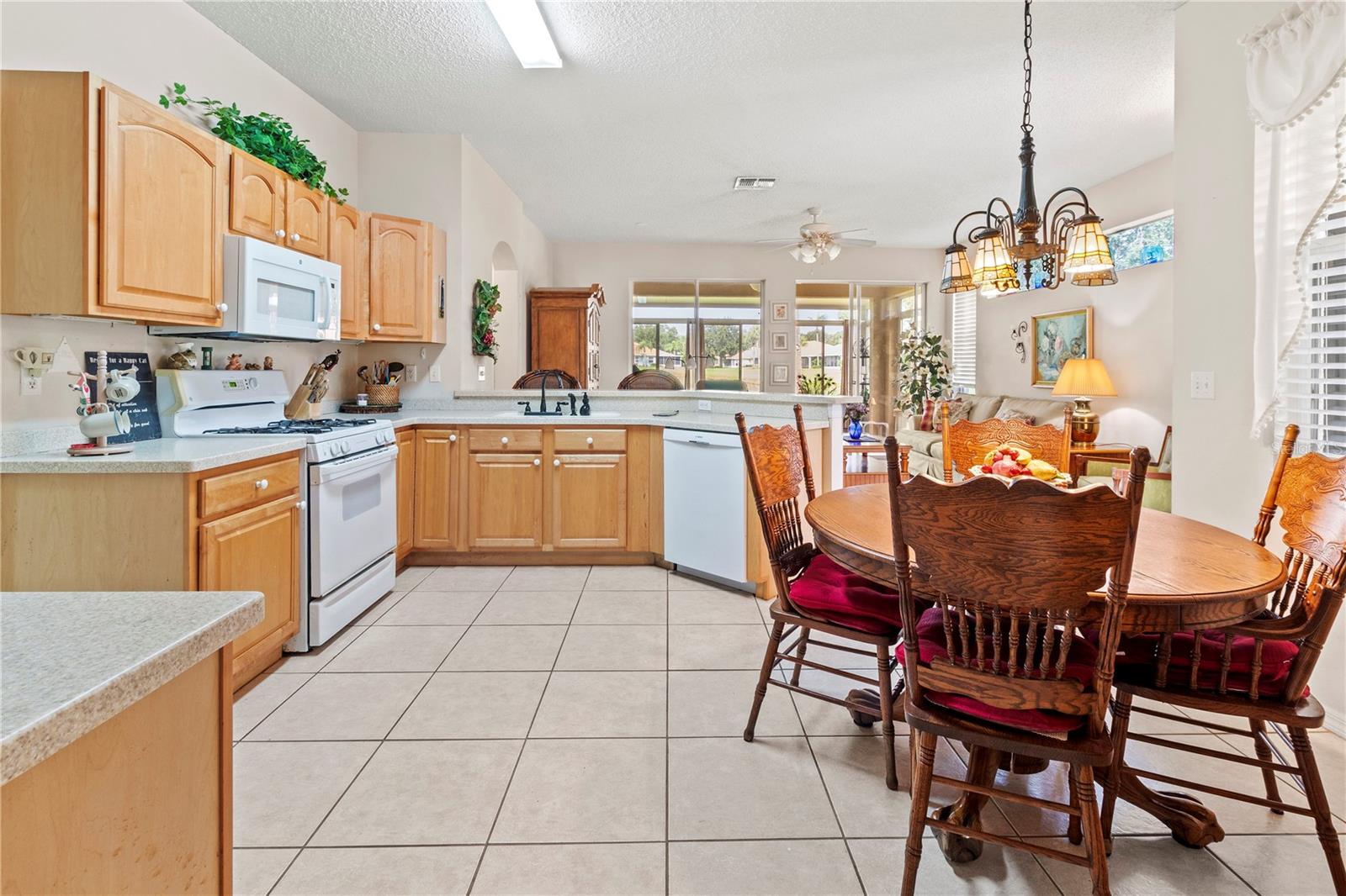 Image 22 of 35 For 1214 Fairway Greens Drive Fair