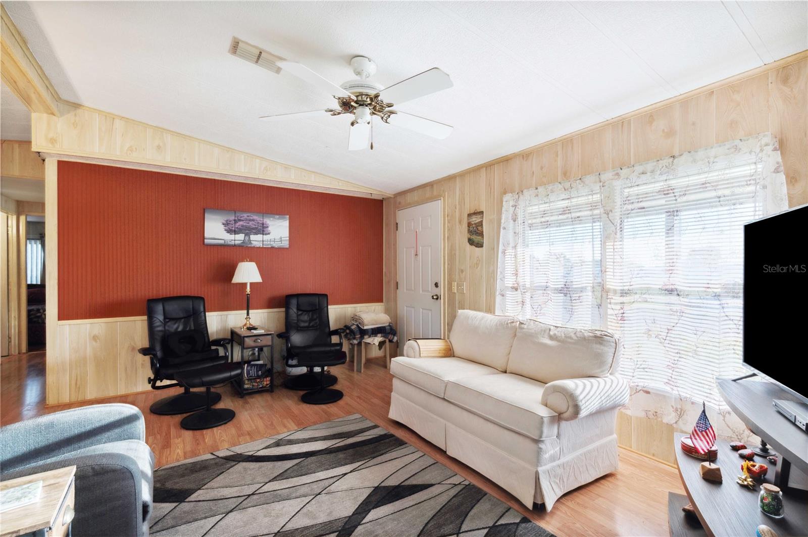 Image 12 of 46 For 5409 Antigua Drive