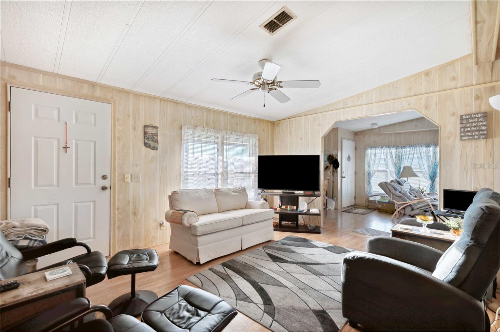Image 13 of 46 For 5409 Antigua Drive