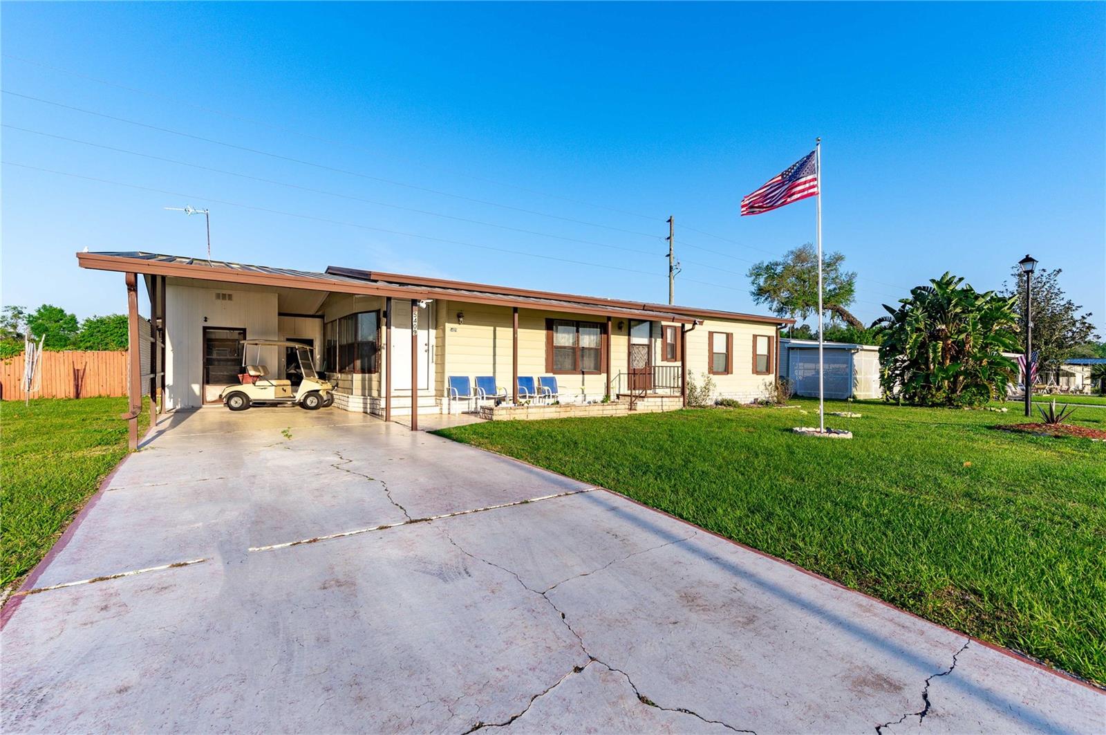 Image 4 of 46 For 5409 Antigua Drive