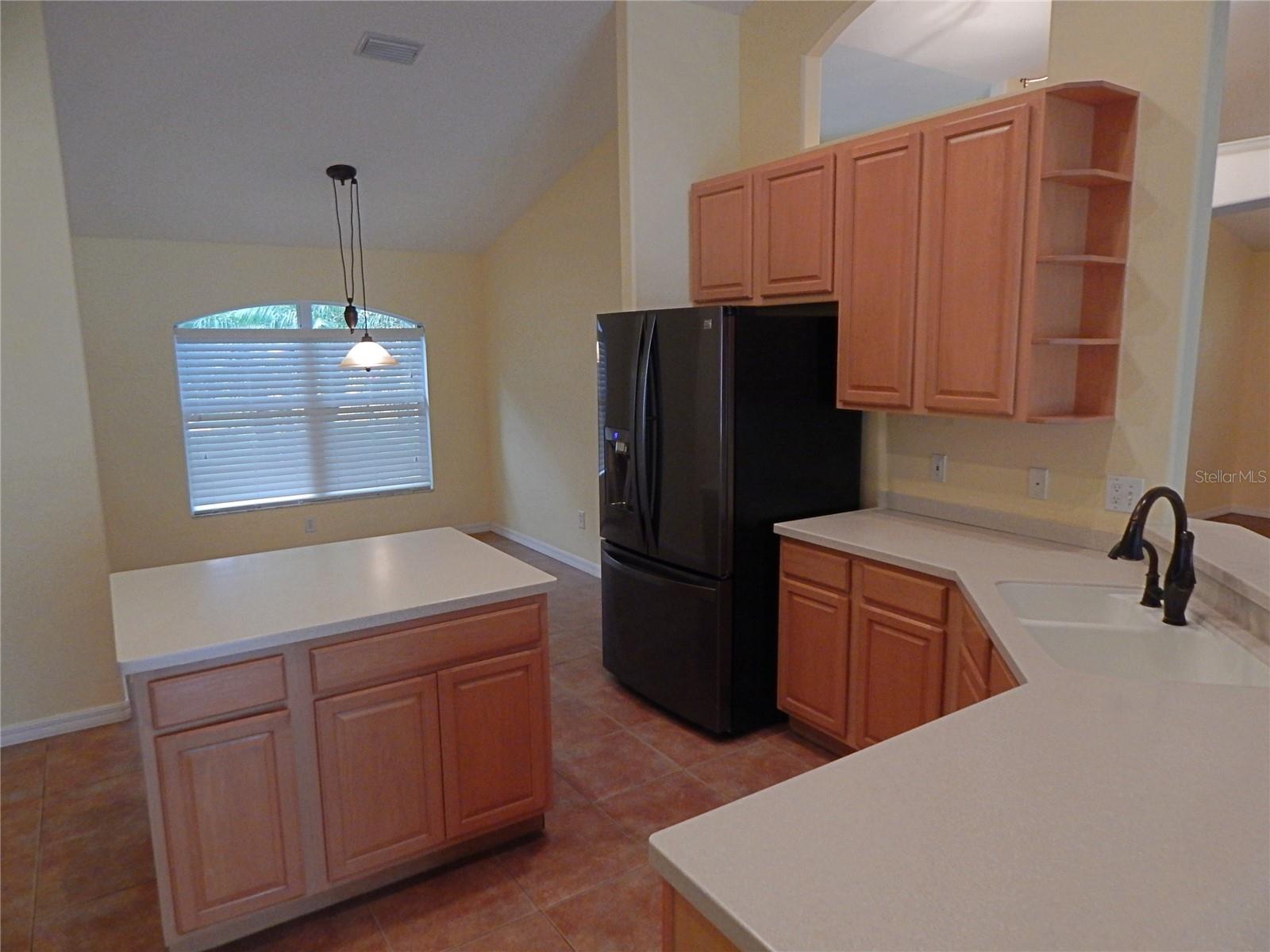 Image 16 of 47 For 5815 Heronview Crescent Drive