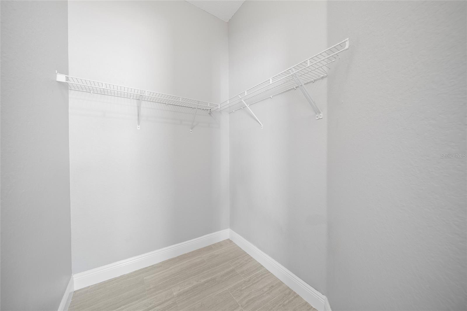 Listing photo id 10 for 11363 Cocoa Beach Drive