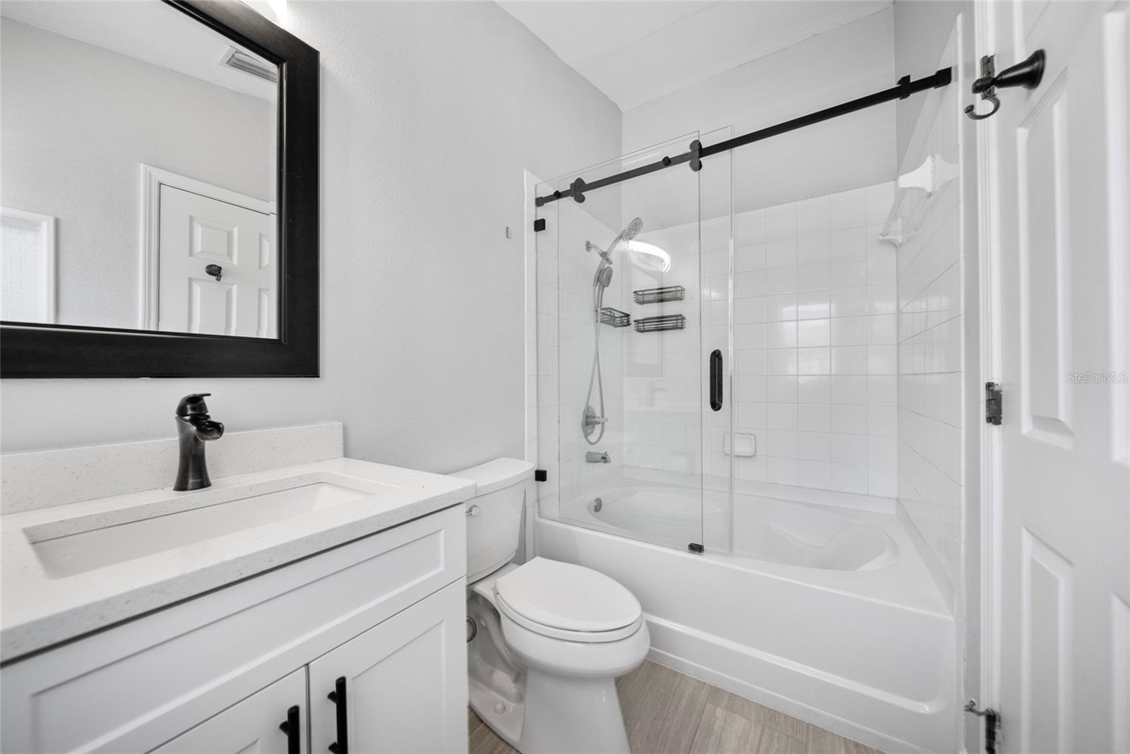 Listing photo id 12 for 11363 Cocoa Beach Drive
