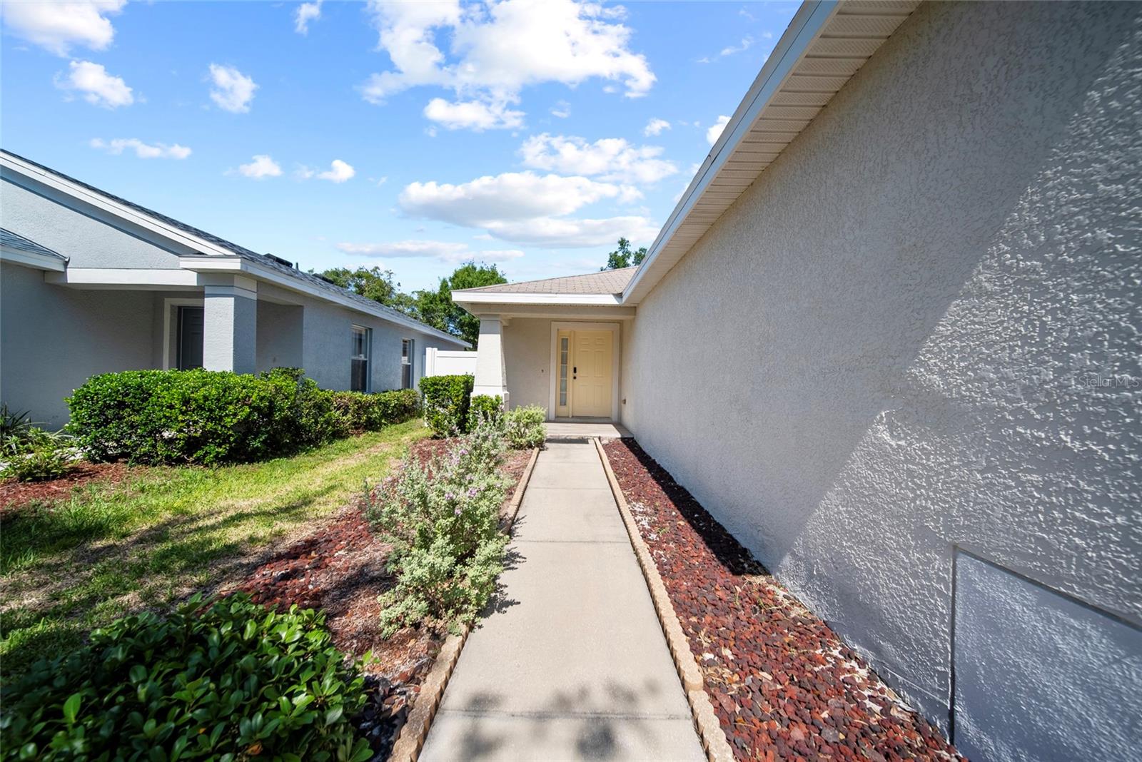 Listing photo id 0 for 11363 Cocoa Beach Drive