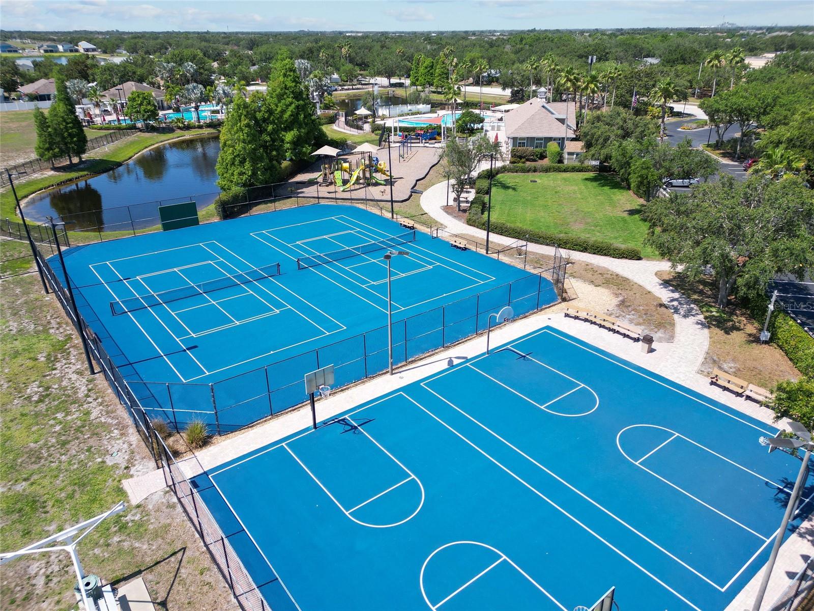 Listing photo id 32 for 11363 Cocoa Beach Drive