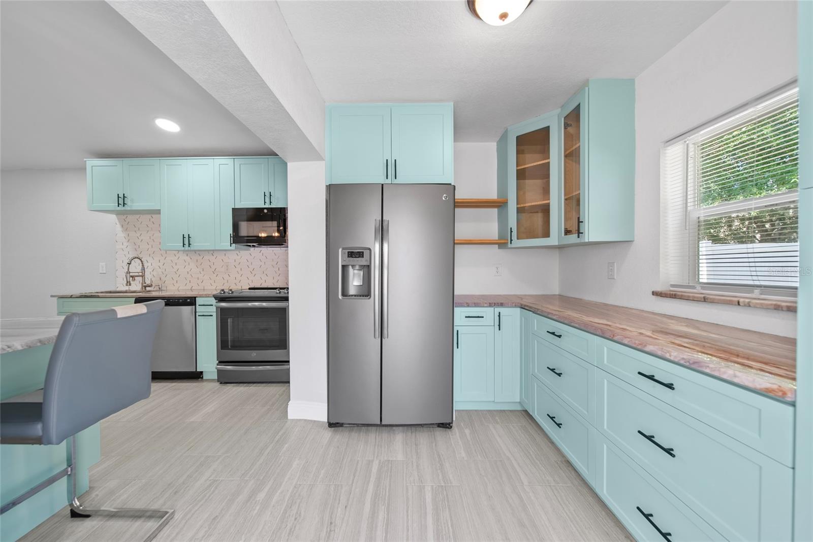 Listing photo id 4 for 11363 Cocoa Beach Drive