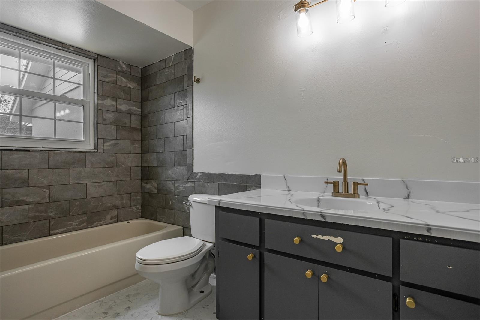 Image 15 of 22 For 5203 Bayshore Boulevard 5