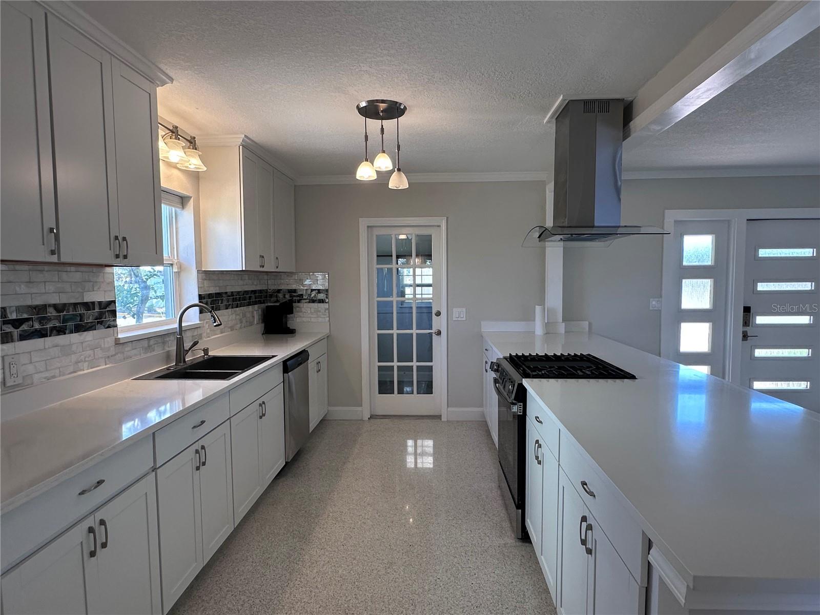 Image 13 of 62 For 6407 1st Palm Point