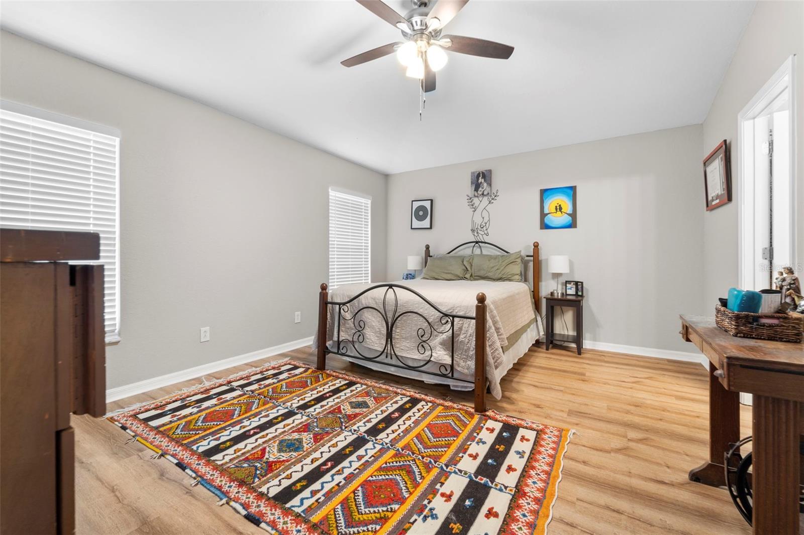 Image 14 of 40 For 11845 Autumn Creek Drive