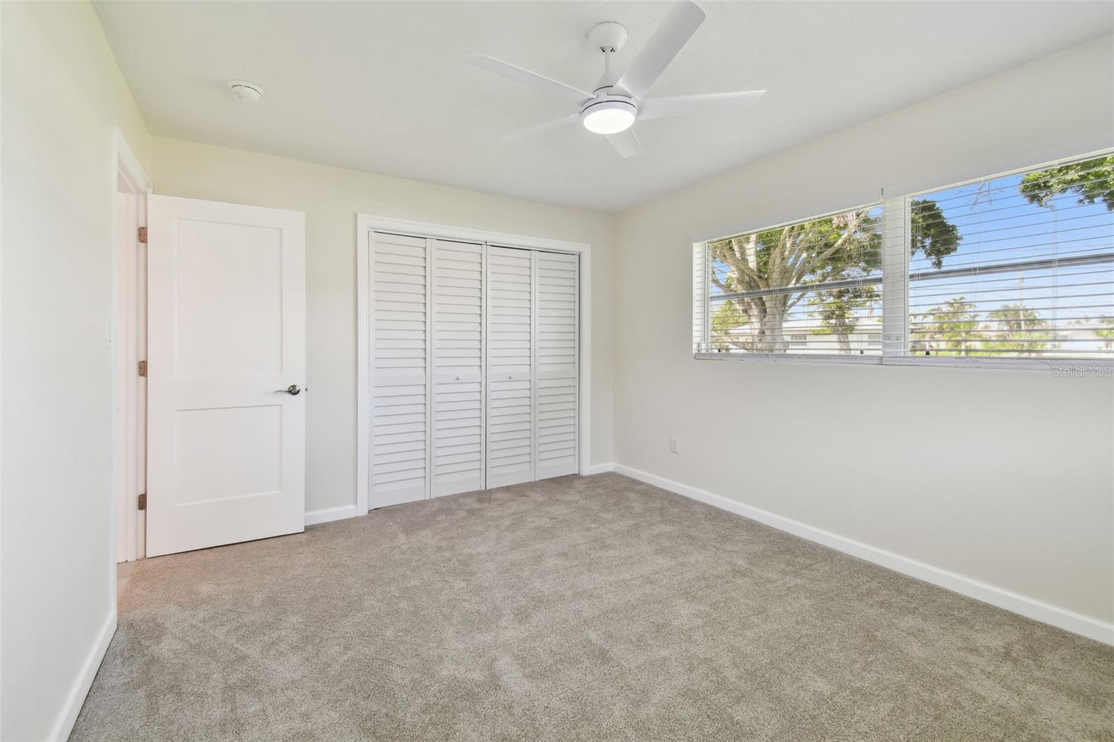 Image 32 of 46 For 94 Nicholas Drive