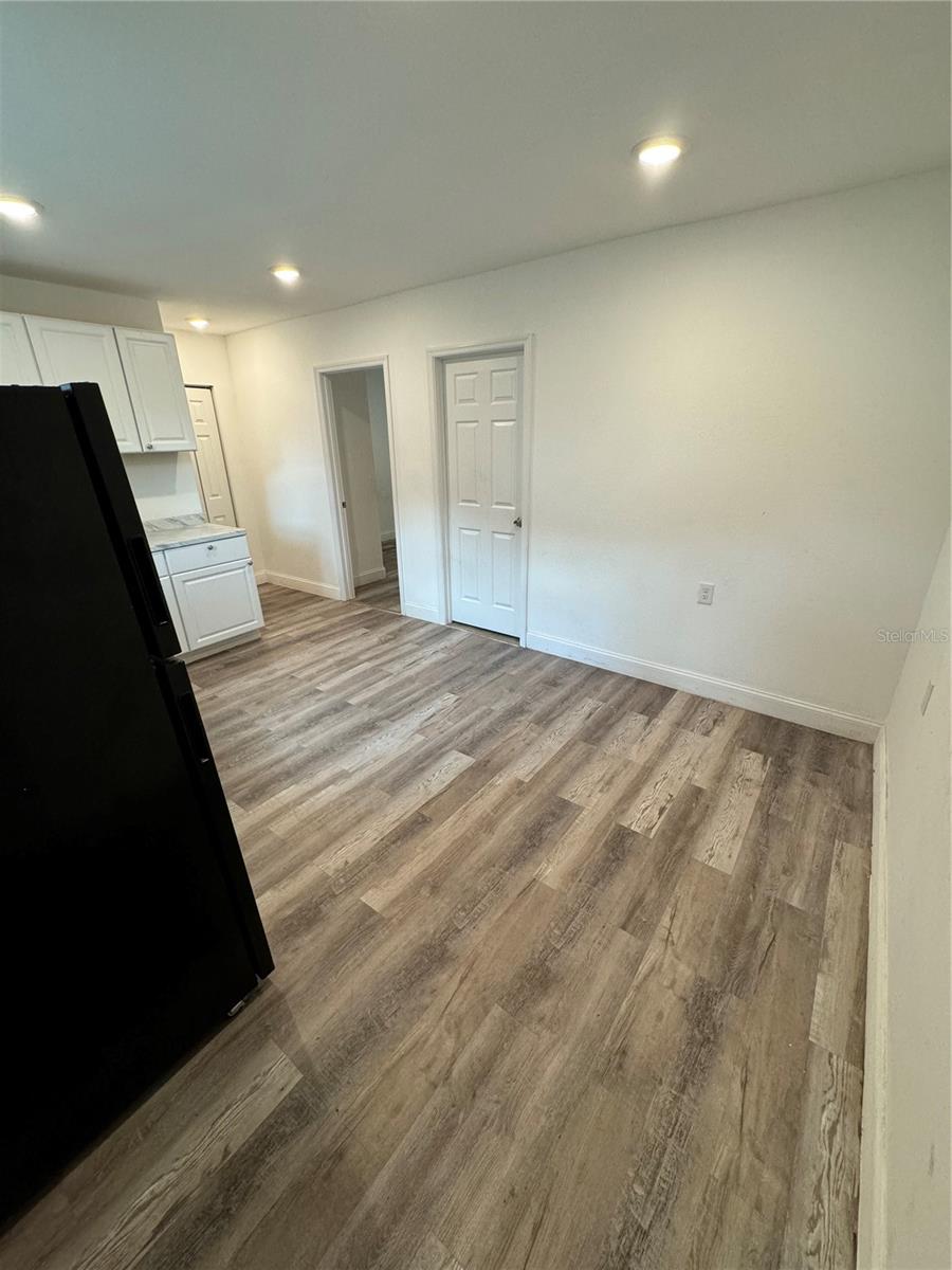 Image 3 of 11 For 4811 10th Avenue B