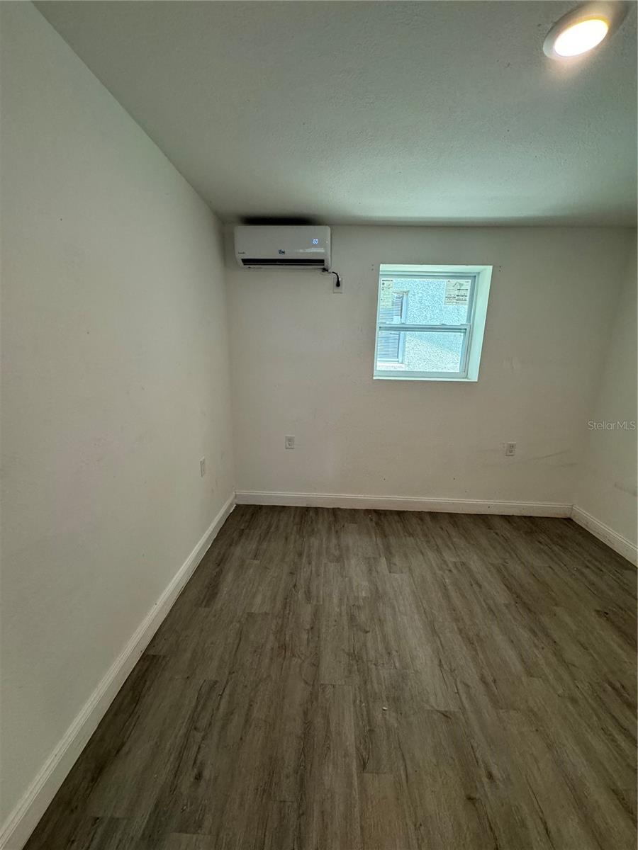 Image 5 of 11 For 4811 10th Avenue B