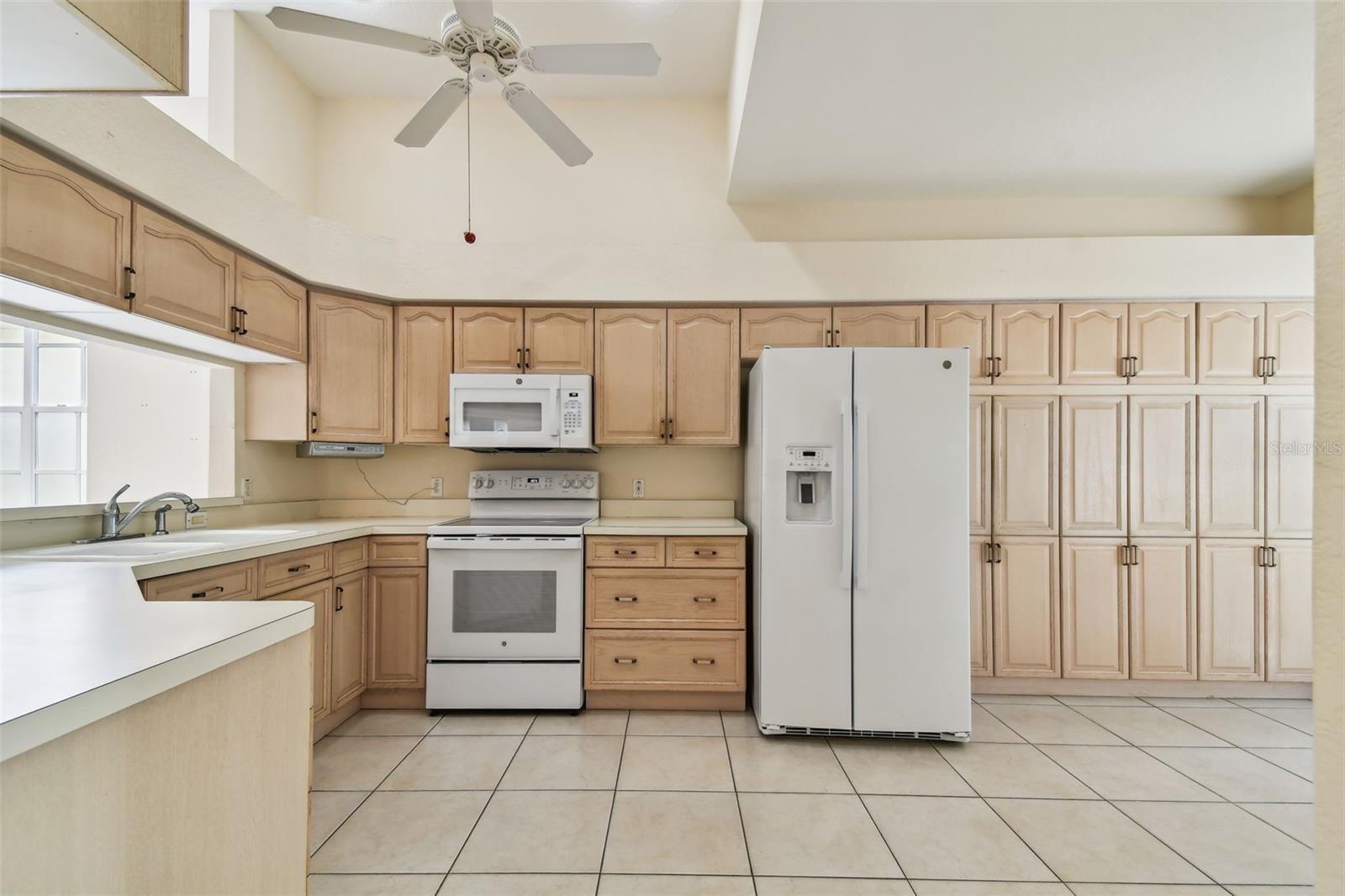 Image 10 of 99 For 2216 Evans Road