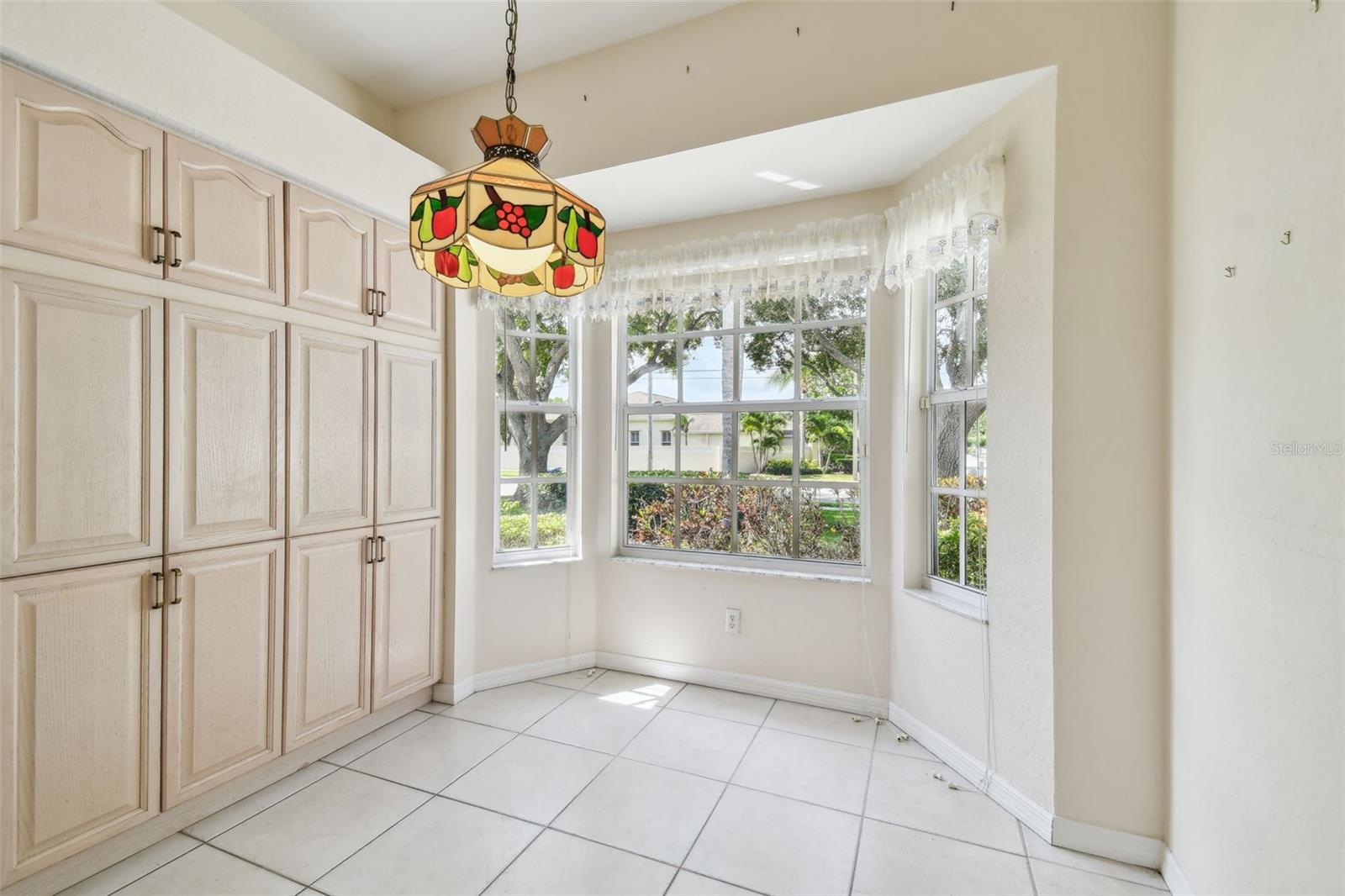 Image 19 of 99 For 2216 Evans Road