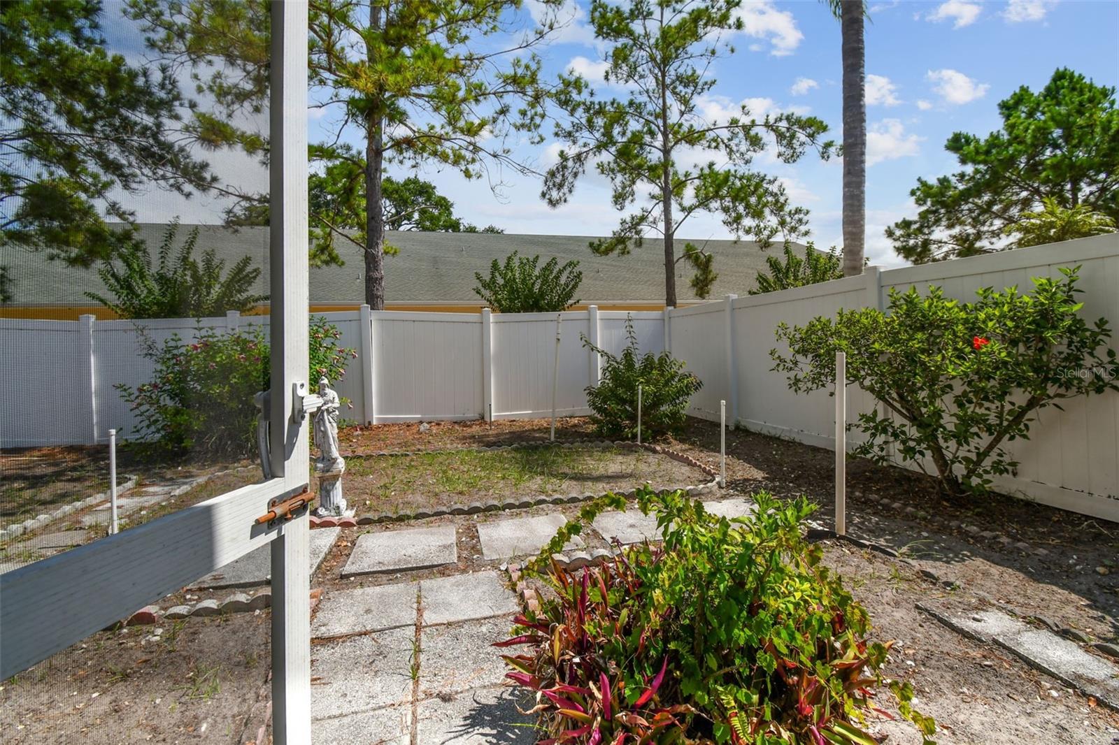 Image 71 of 99 For 2216 Evans Road
