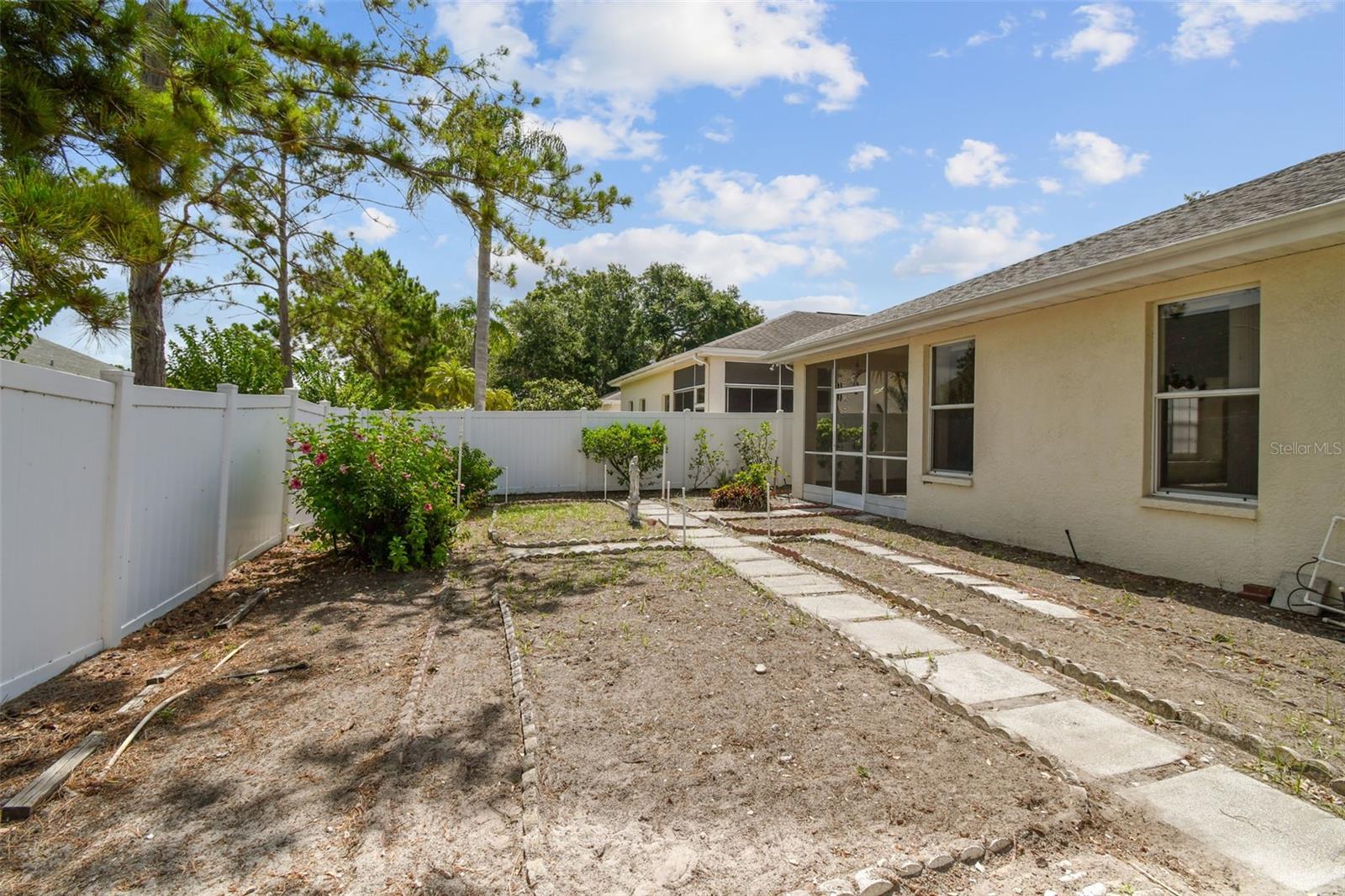 Image 76 of 99 For 2216 Evans Road