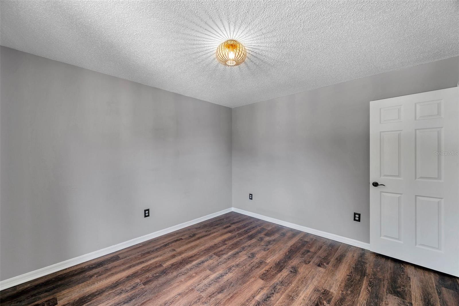 Image 31 of 38 For 1204 Rinkfield Place