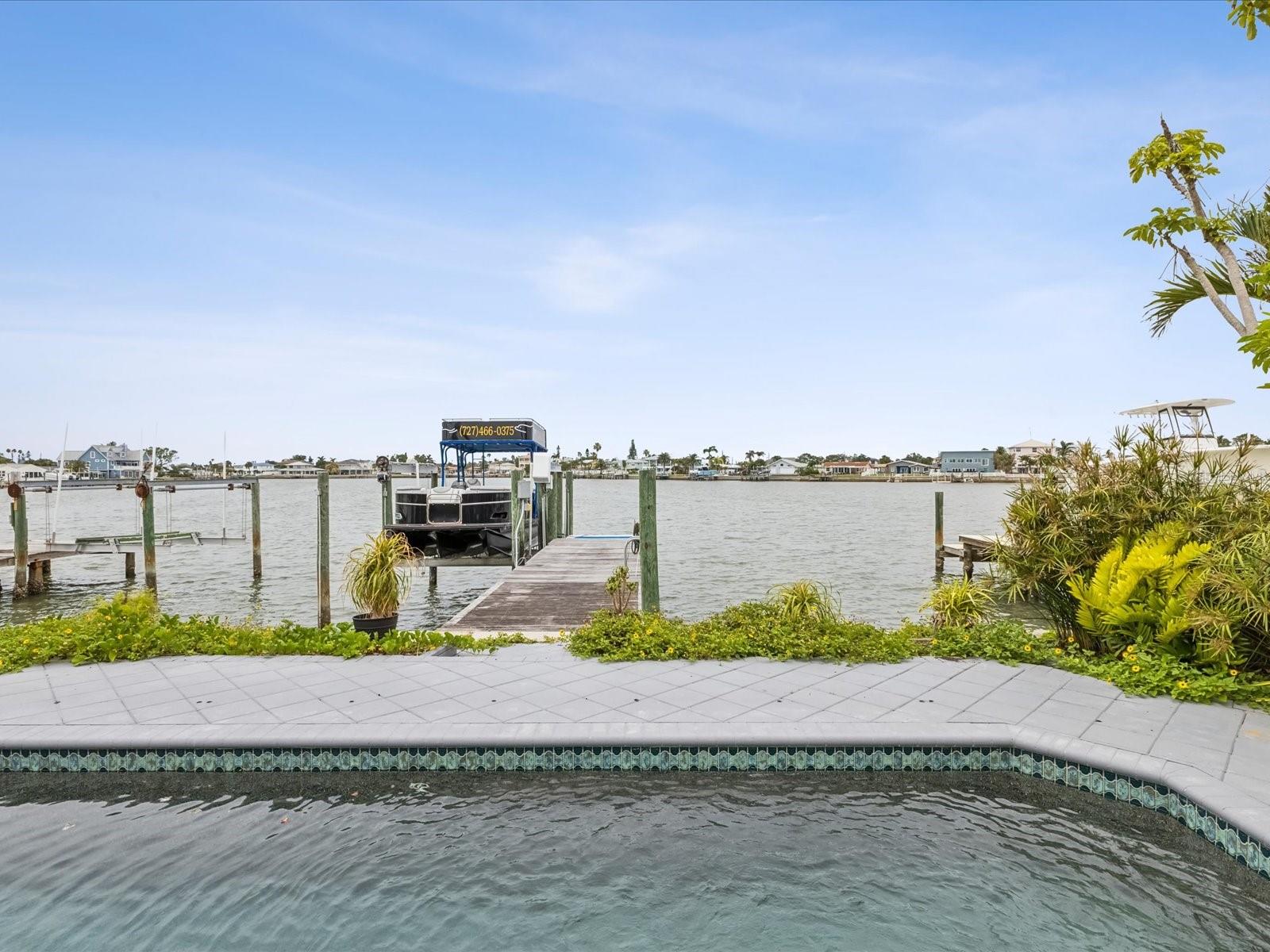 Listing photo id 28 for 464 20th Avenue