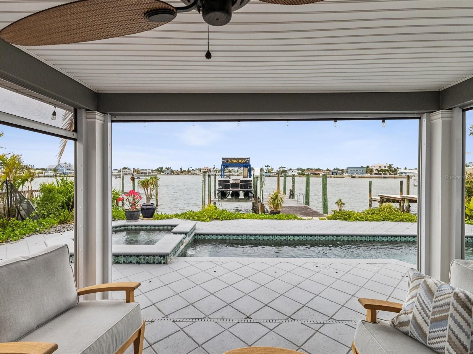 Listing photo id 30 for 464 20th Avenue