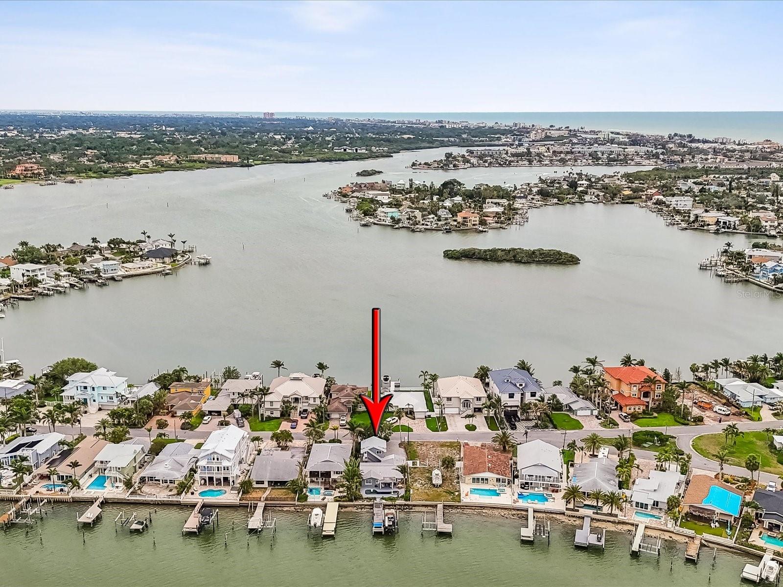 Listing photo id 54 for 464 20th Avenue