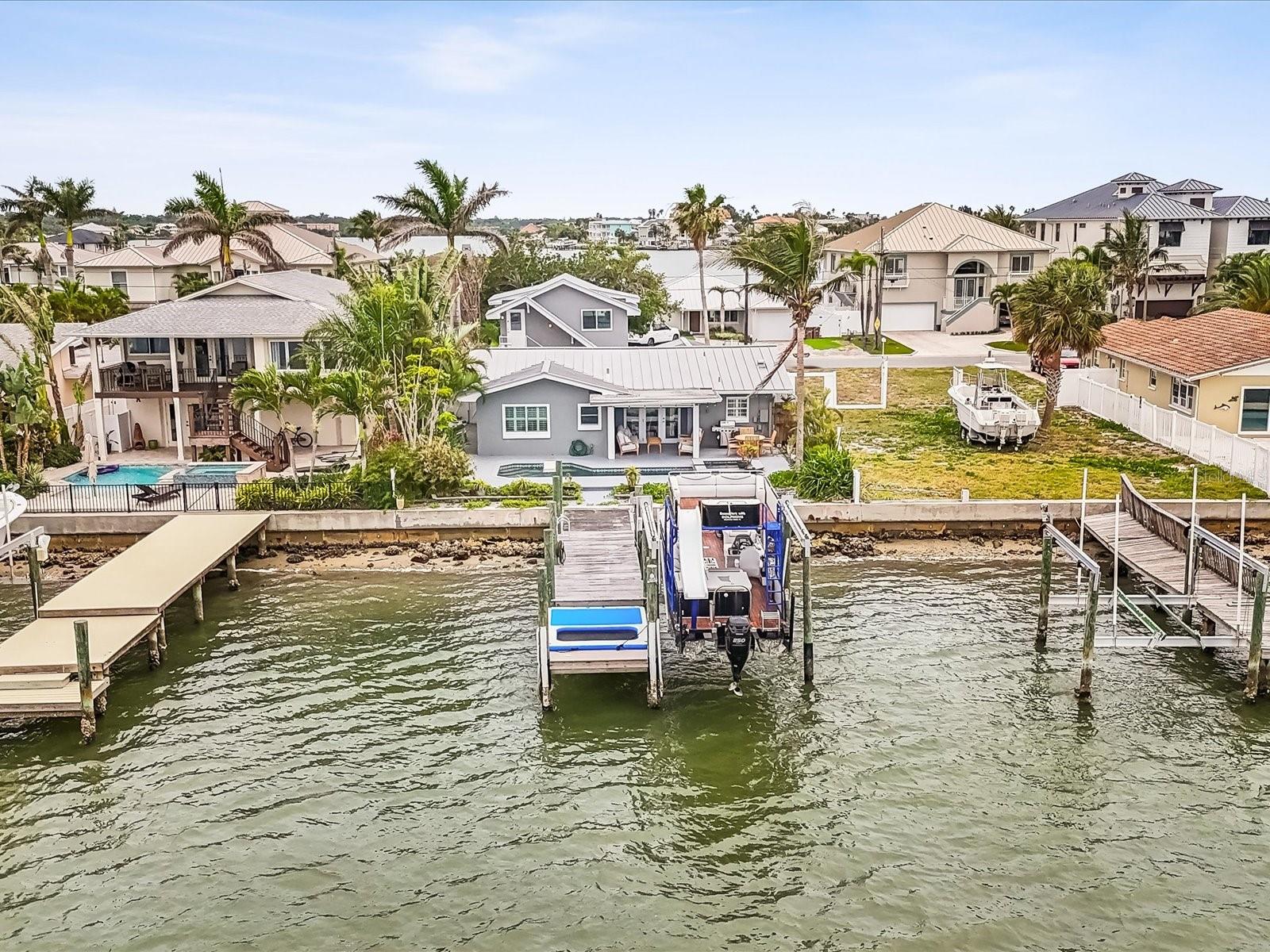 Listing photo id 58 for 464 20th Avenue