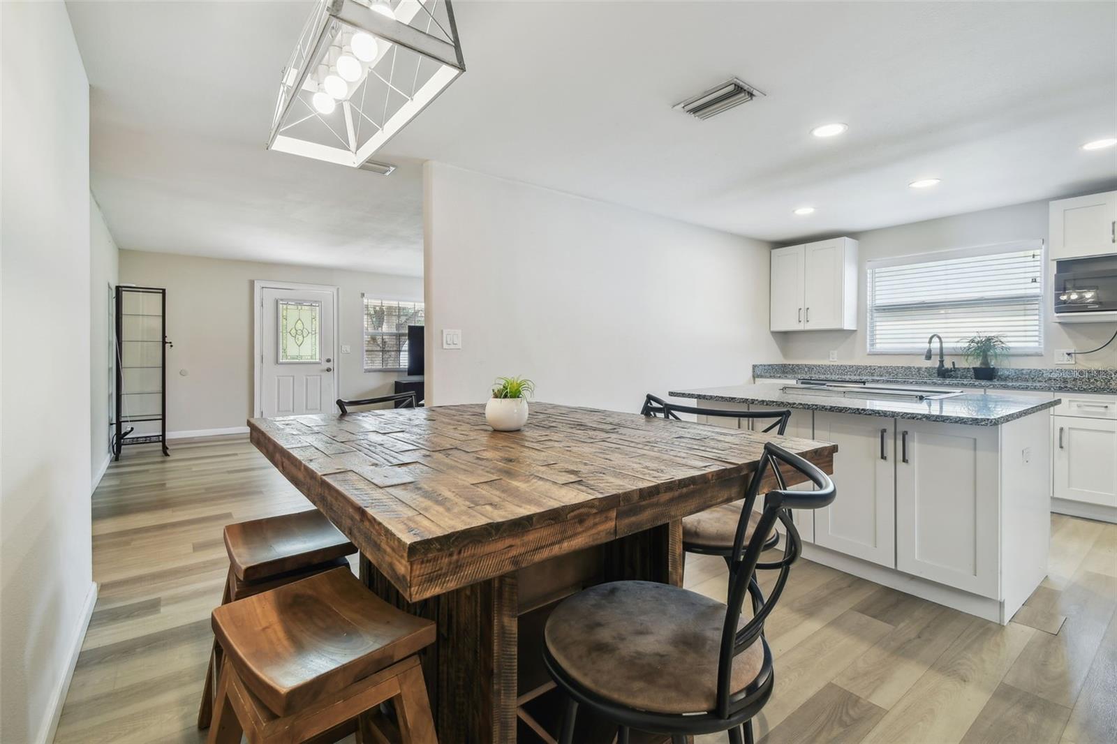 Image 3 of 38 For 205 122nd Avenue