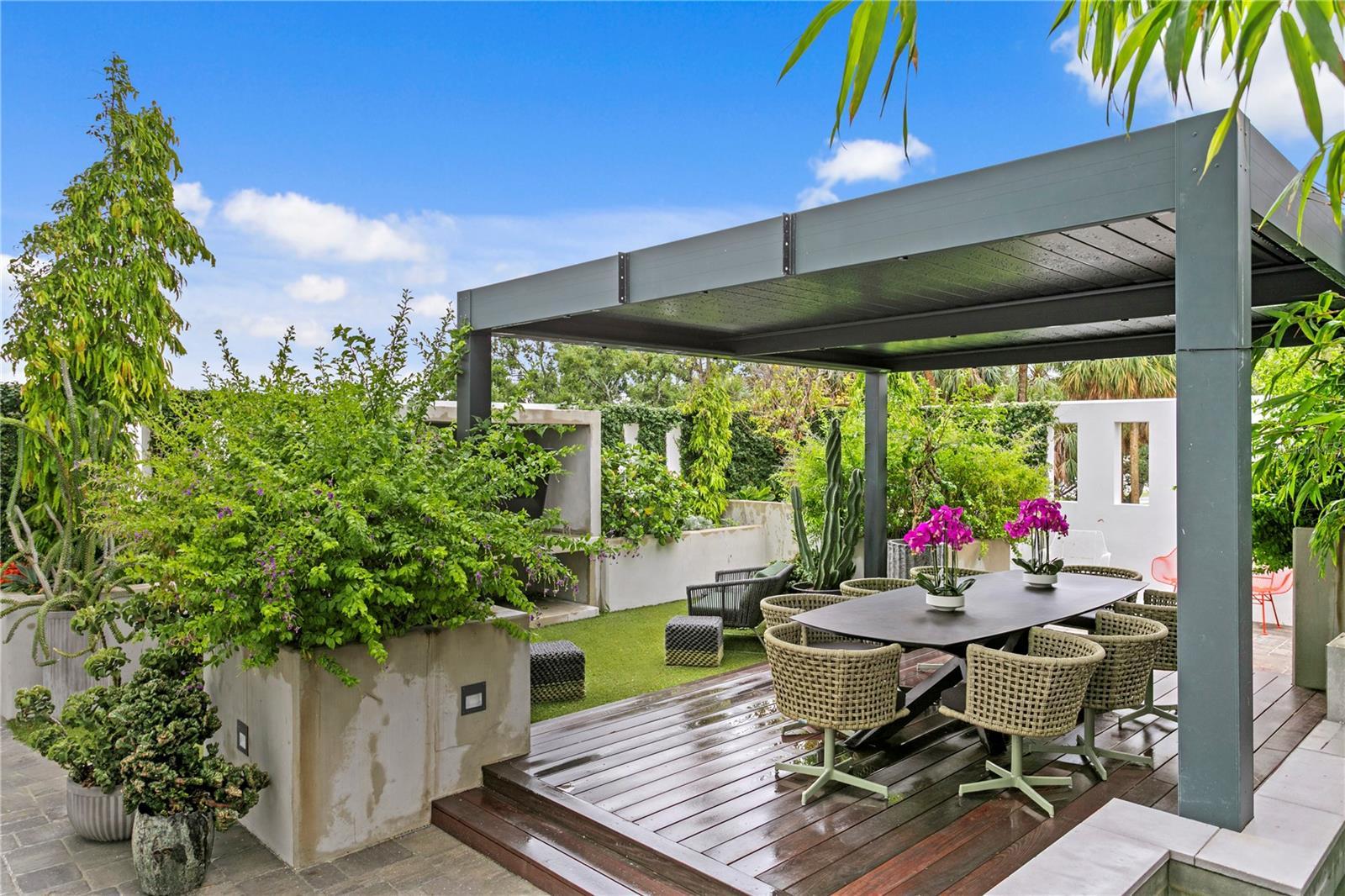Image 10 of 70 For 2619 Bayshore Boulevard 200