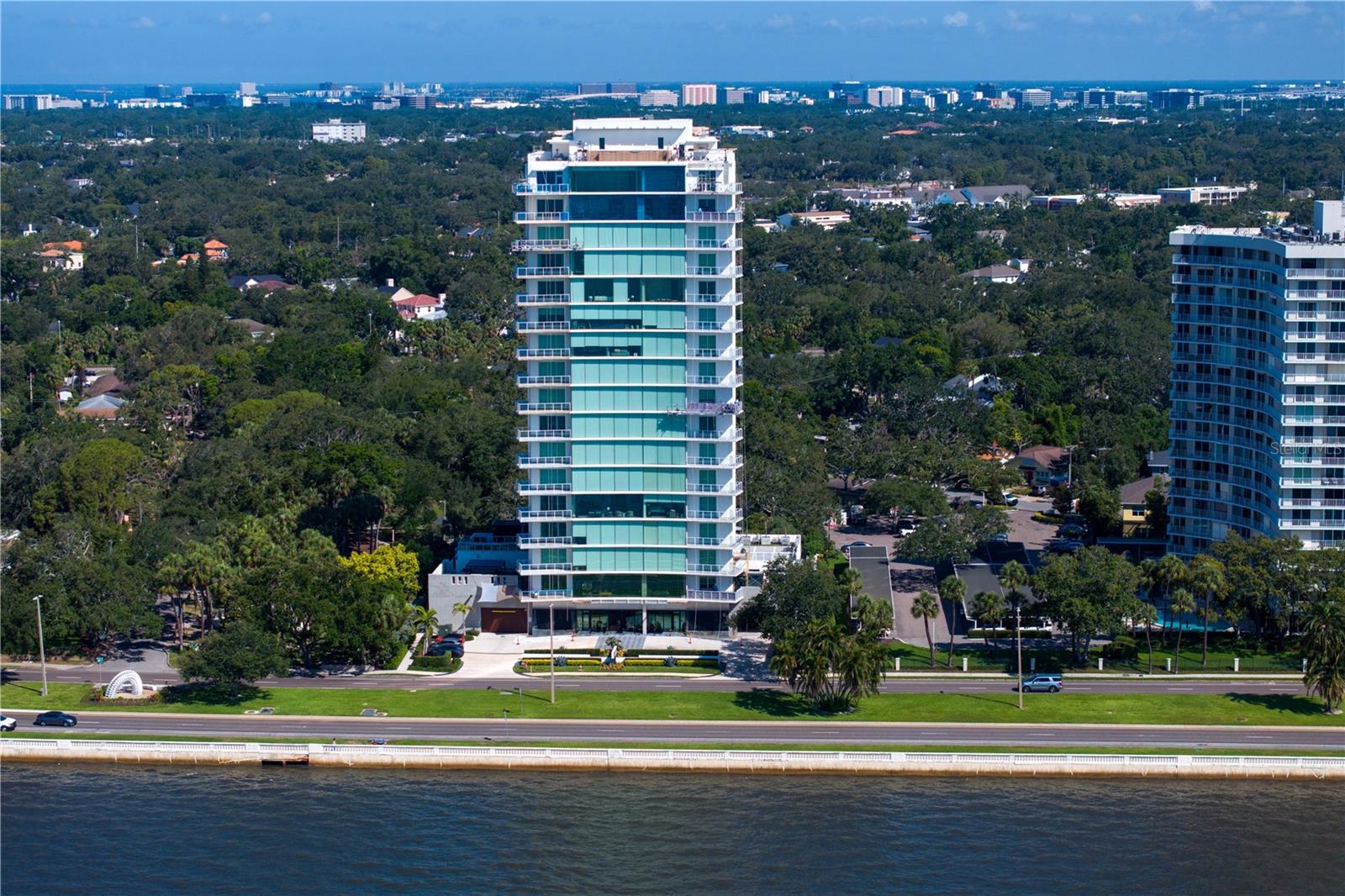 Image 65 of 70 For 2619 Bayshore Boulevard 200