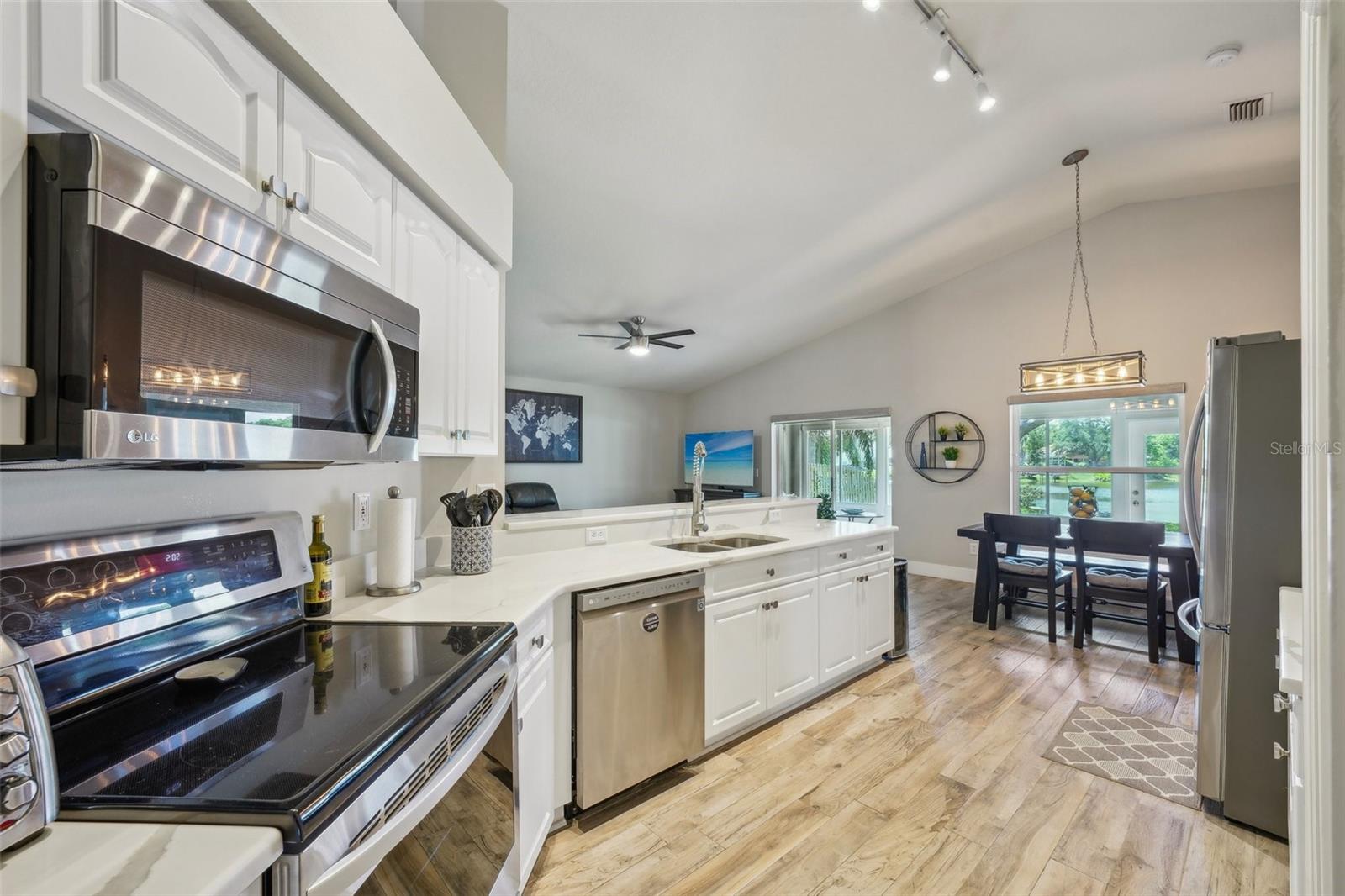 Image 19 of 78 For 2617 Heatherwood Drive